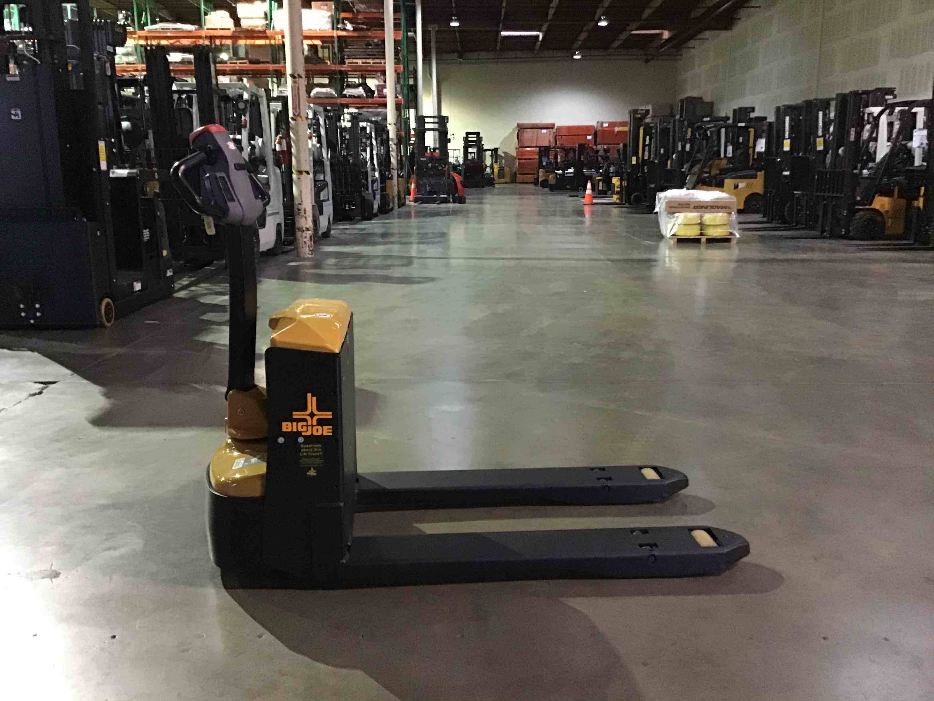 BIG JOE LPT-44 27X48 Electric Pallet Jack (Lithium) forklift, 4500 capacity, 7.75 lift height. Serial 3291902154, Year 2021-A.