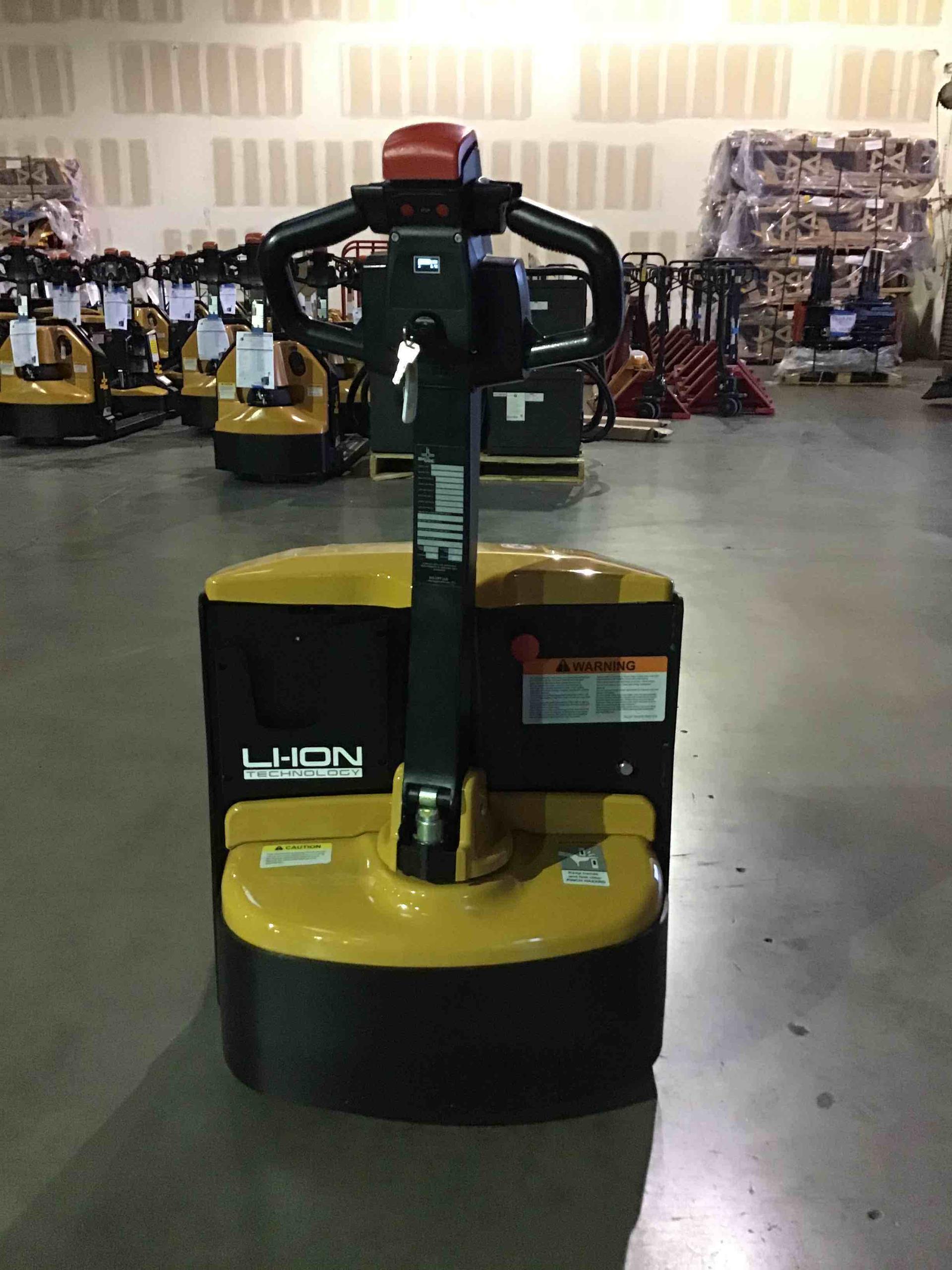 Main Image Big Joe LPT-44 27X48 Electric Pallet Jack (Lithium), photo 3 of 4