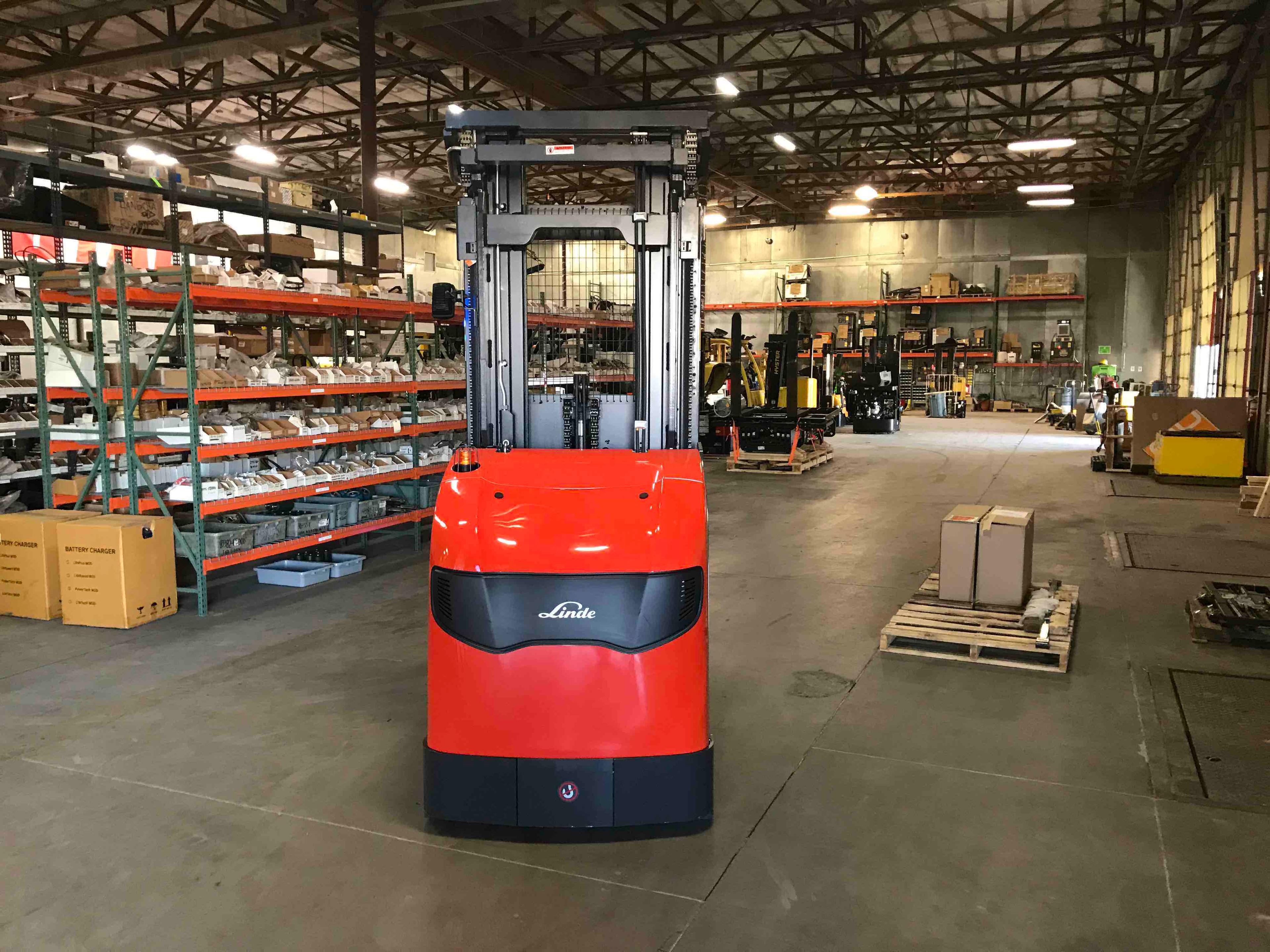 Main Image Used 2020 LINDE V15P_5215 Forklift – Electric Order Picker, 3000 lb Capacity, 107” Mast, 593 Hours – $22500.00 – Phoenix – View 1