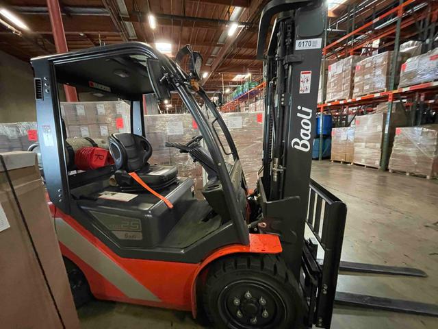BAOLI KBG25_6010 LPG Pneumatic forklift, 5000 capacity, 189 lift height. Serial B16010X00170, Year 2021.