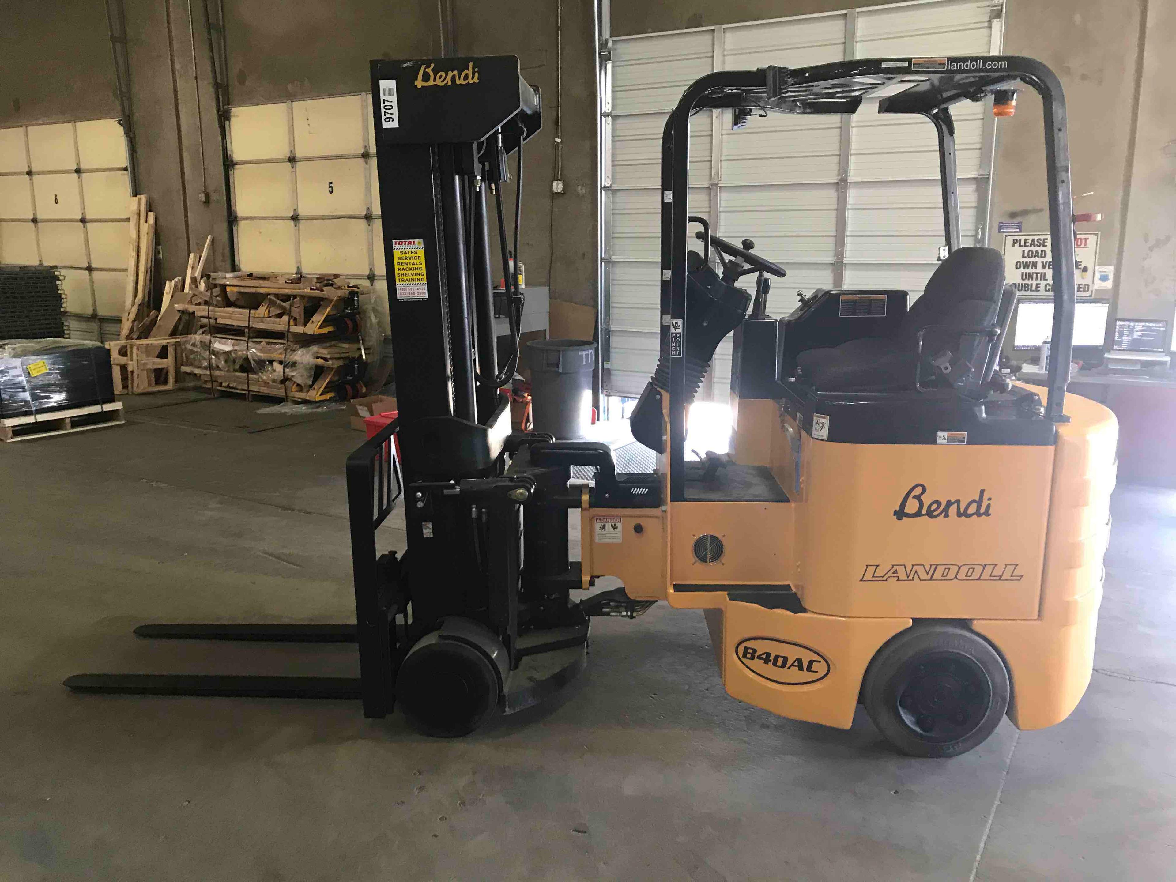 Main Image Used 2016 BENDI B40AC Forklift – VNA, 4000 lb Capacity, 89” Mast, 5105 Hours – $45400.00 – Phoenix – View 3