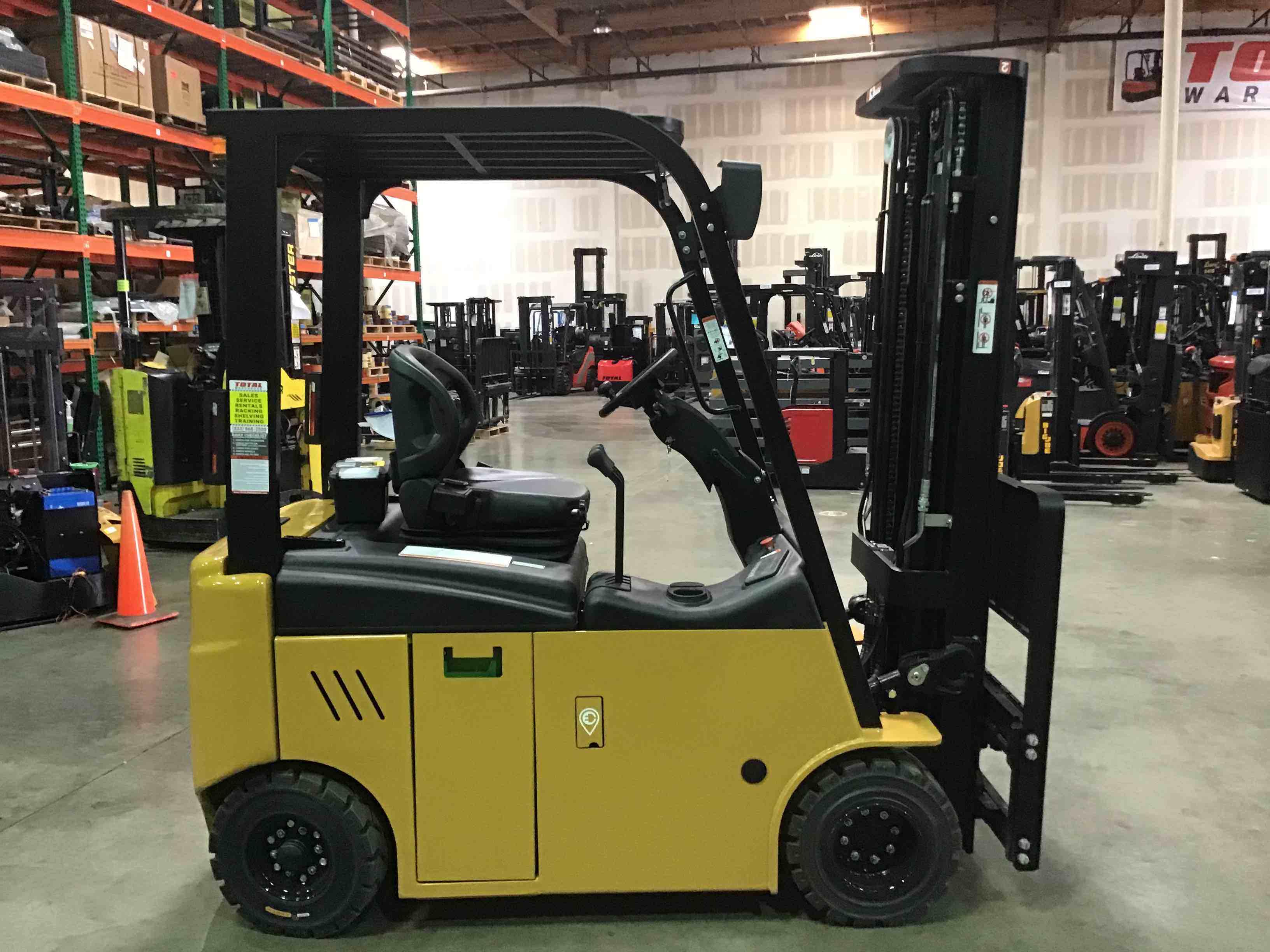 Main Image Used 2021-C BIG JOE LXE-44 Forklift – Electric Sit Down 4 Wheel, 4400 lb Capacity, 86” Mast, 1902 Hours – $18200.00 – Phoenix – View 4