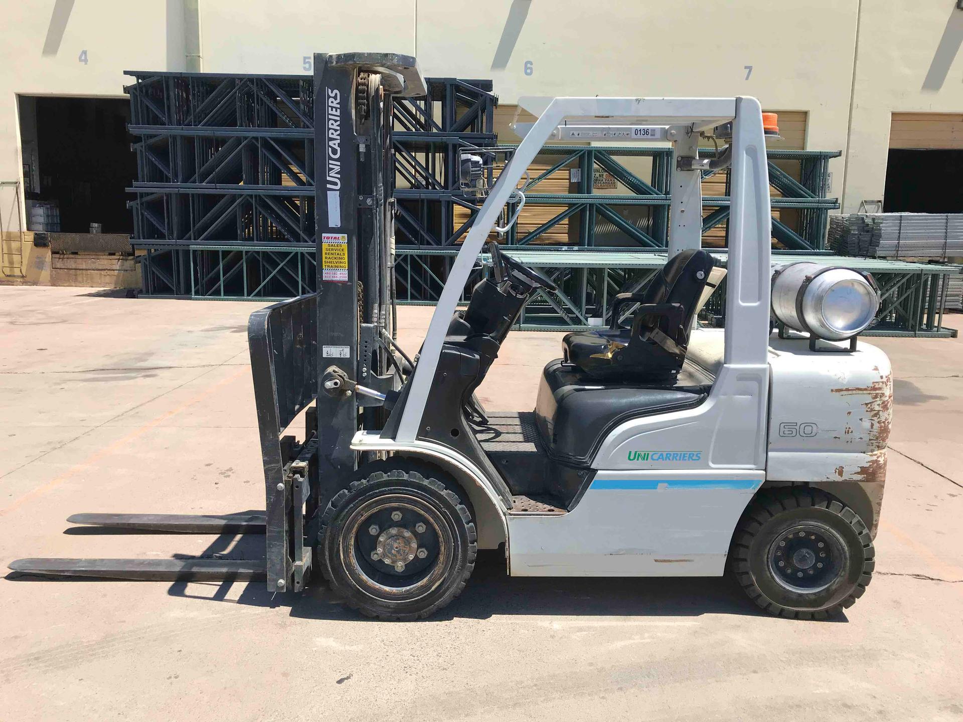 Main Image Nissan PF60LP LPG Pneumatic, photo 1 of 4