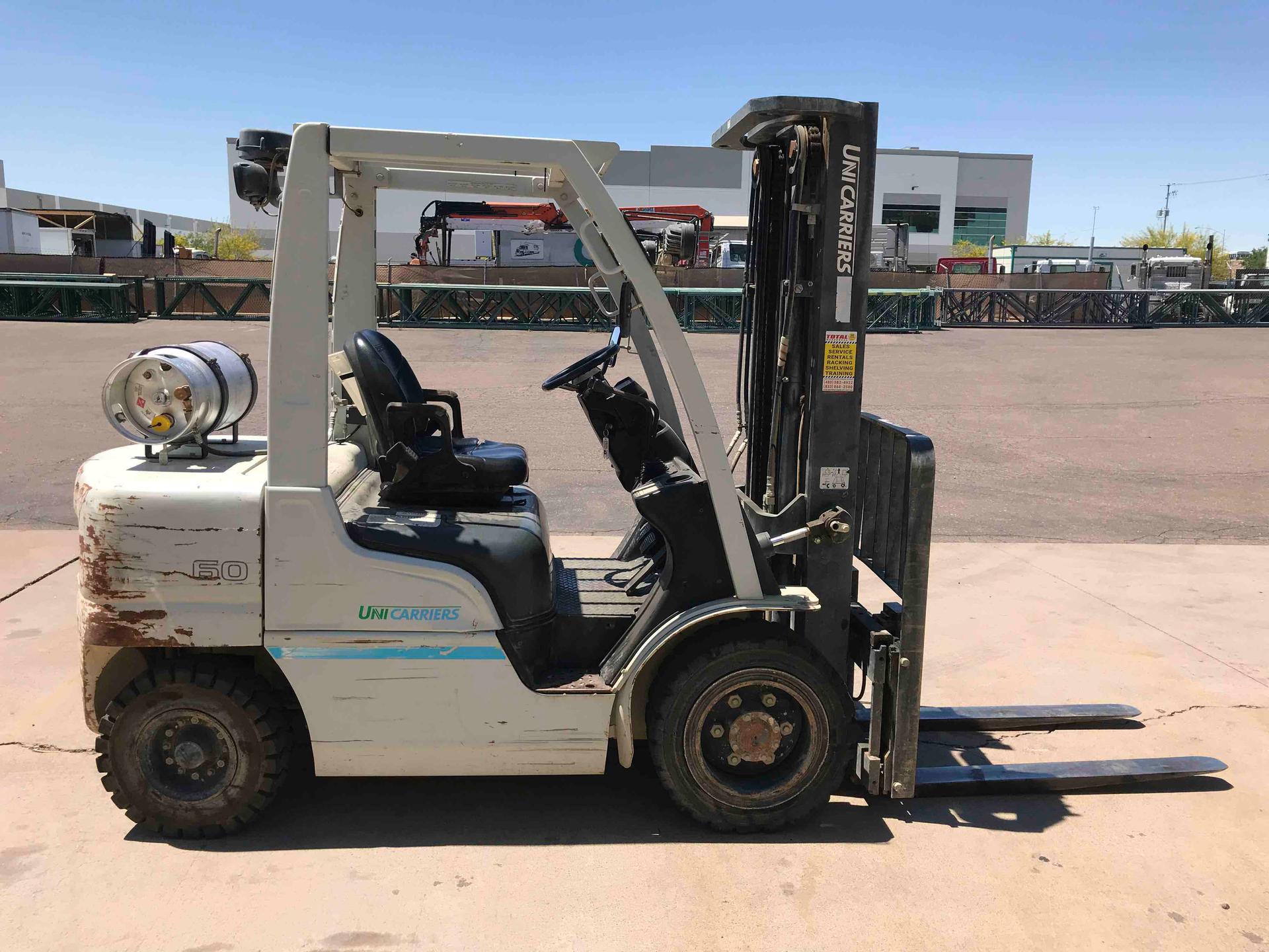 Main Image Nissan PF60LP LPG Pneumatic, photo 3 of 4
