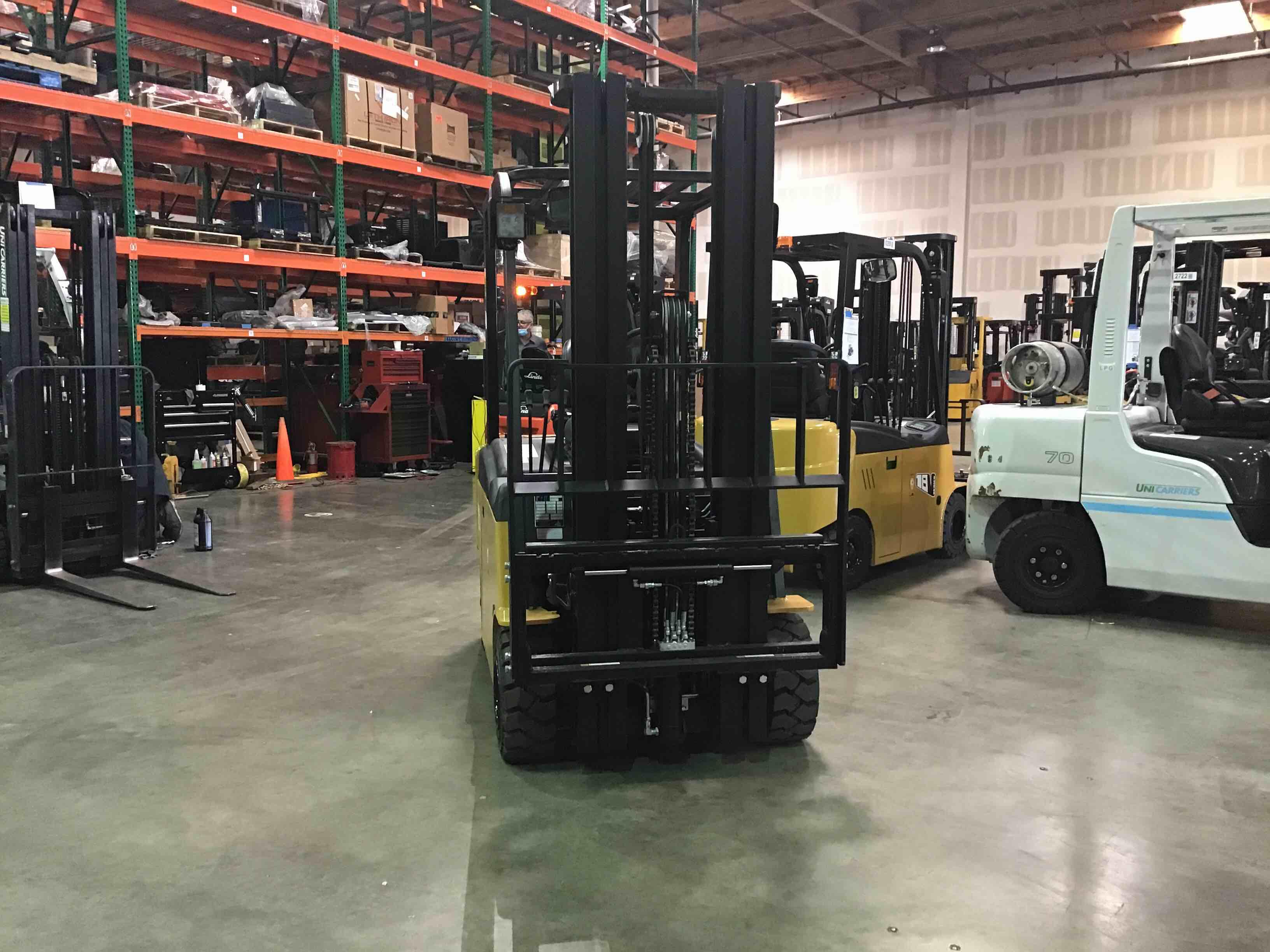 Main Image Used 2021-E BIG JOE LXE-44 Forklift – Electric Sit Down 4 Wheel, 4400 lb Capacity, 86” Mast, 836 Hours – $16500.00 – Hawaii, Waipahu – View 1