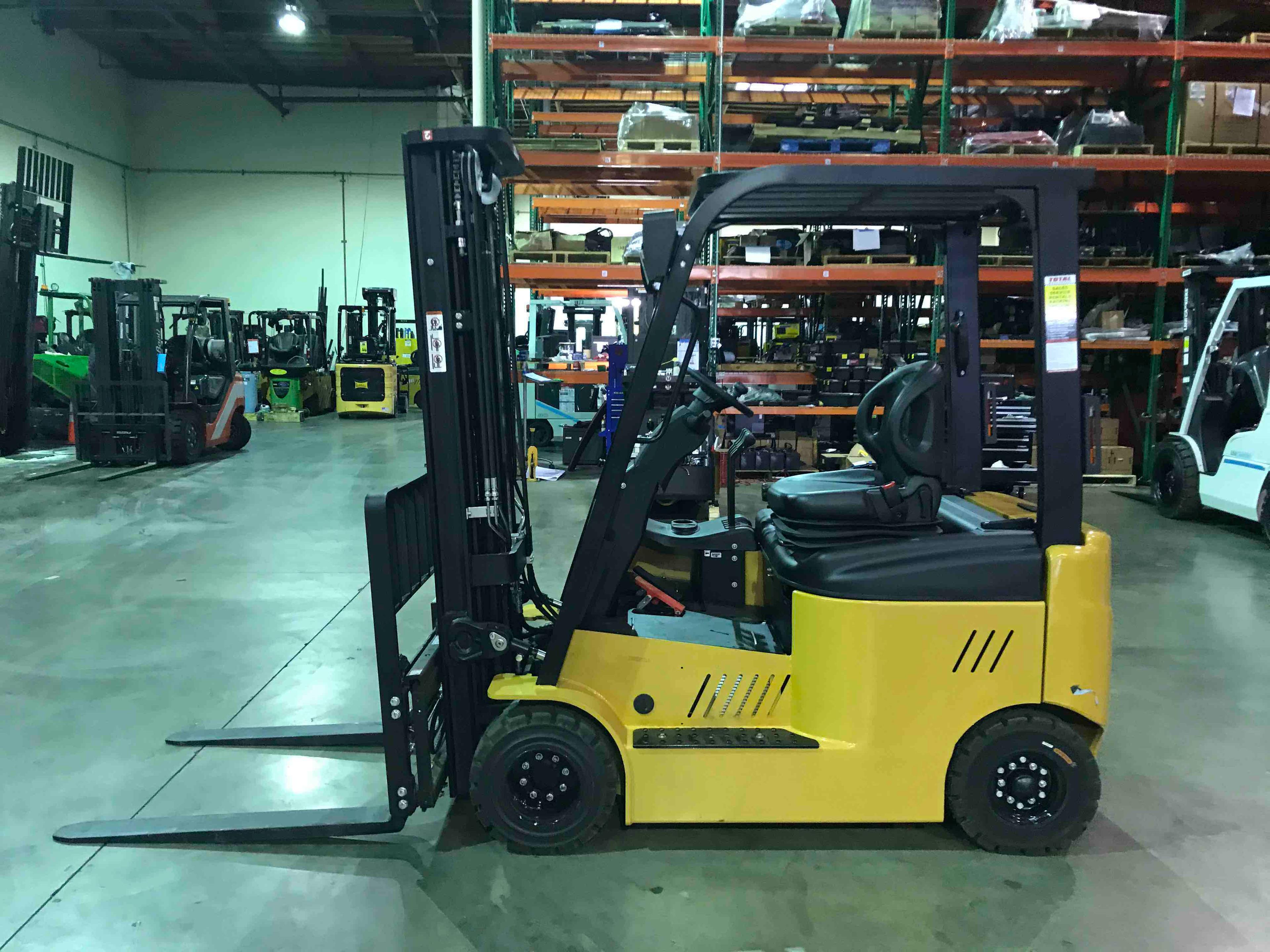 Main Image Used 2021 BIG JOE LXE-44 Forklift – Electric Sit Down 4 Wheel, 4400 lb Capacity, 86” Mast, 1272 Hours – $34500.00 – Phoenix – View 4