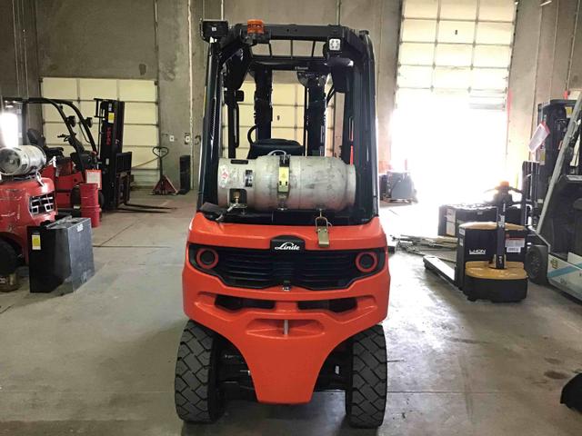 LINDE H25T-600_1202 LPG Pneumatic forklift, 5500 capacity, 196 lift height. Serial H21202X03339, Year 2022.