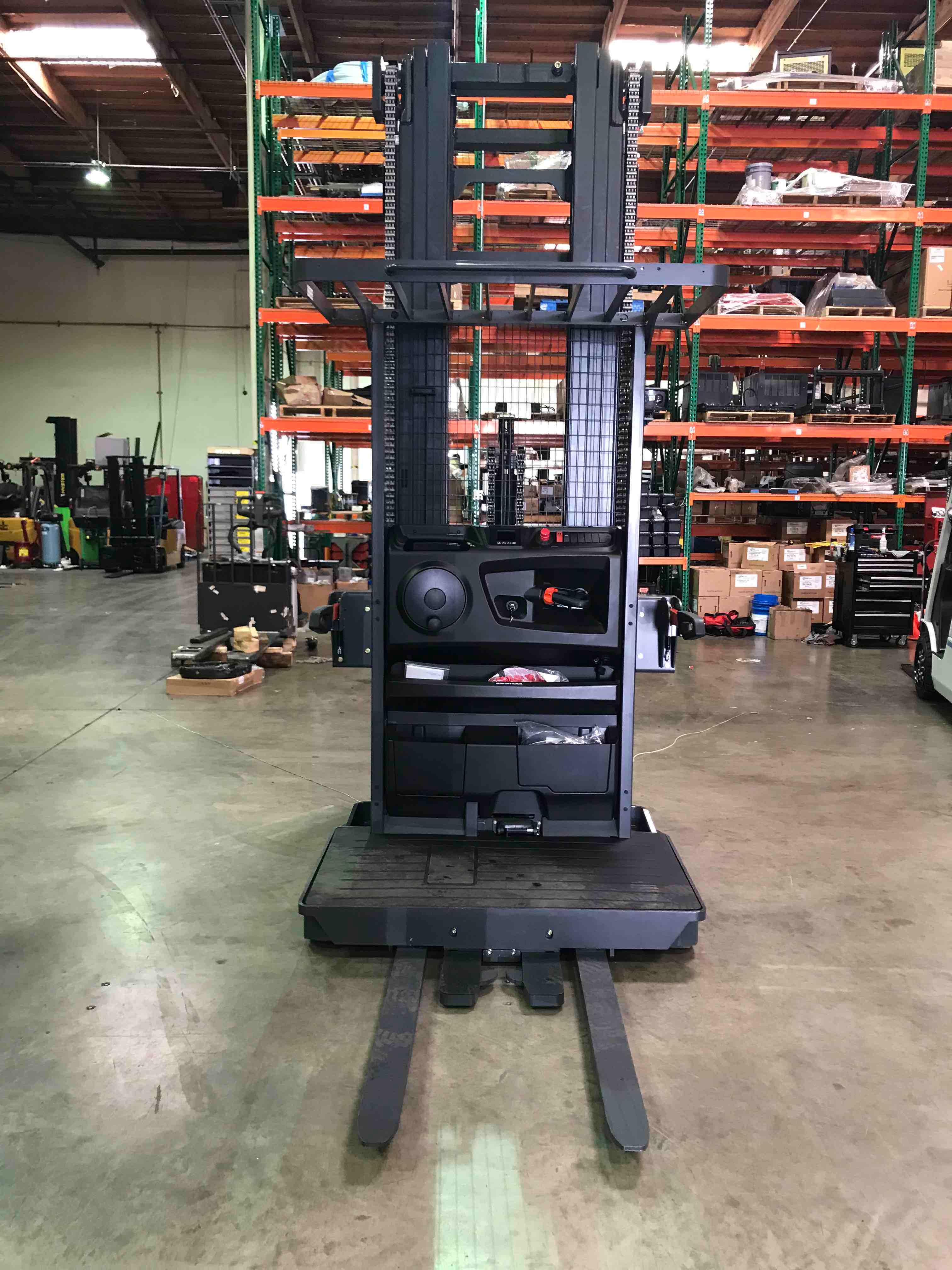 Main Image Used 2021 LINDE V15P_5215-WG Forklift – Electric Order Picker, 3000 lb Capacity, 129” Mast, 1527 Hours – $46500.00 – Anaheim – View 3