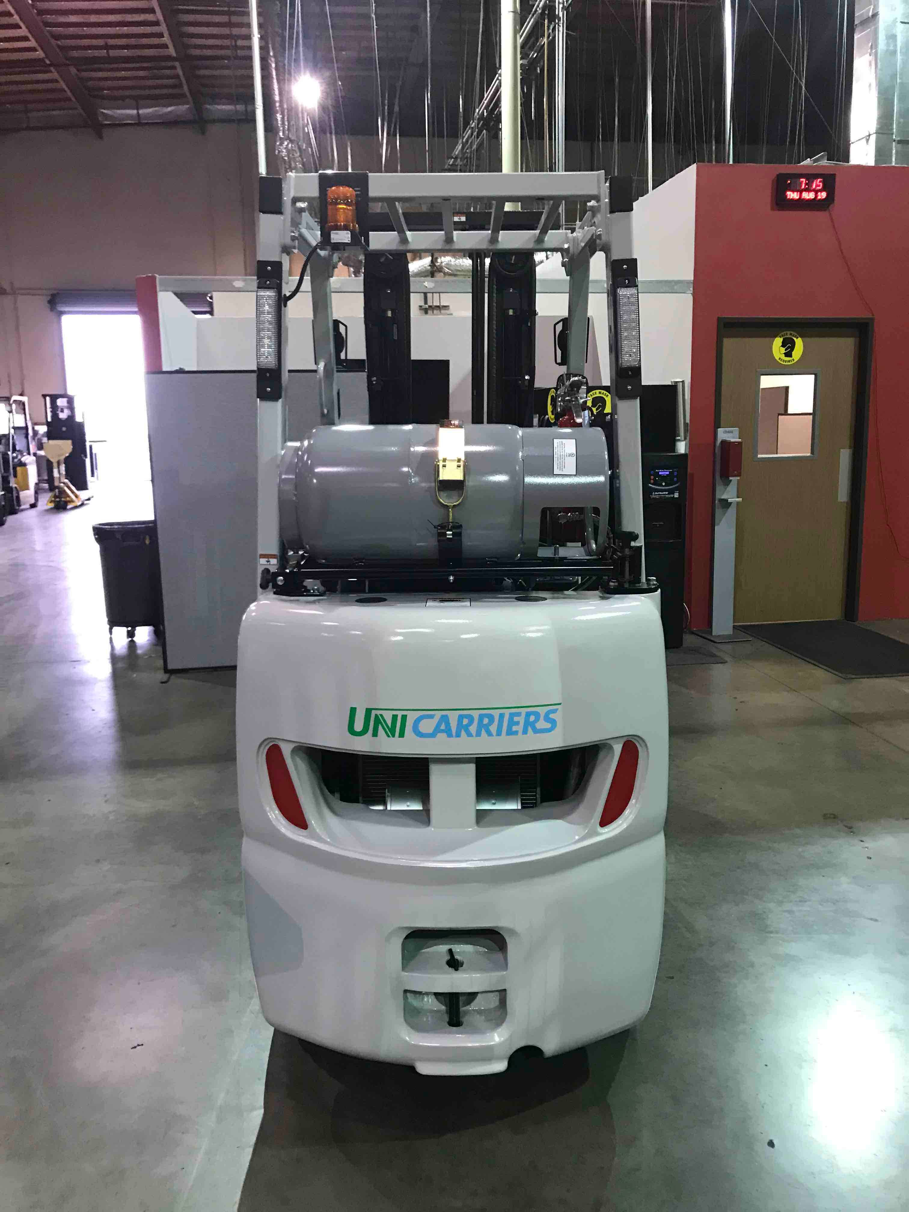 NISSAN CFS40LP LPG Cushion forklift, 4000 capacity, 203 lift height. Serial CP1F1-9N23644, Year 2021.