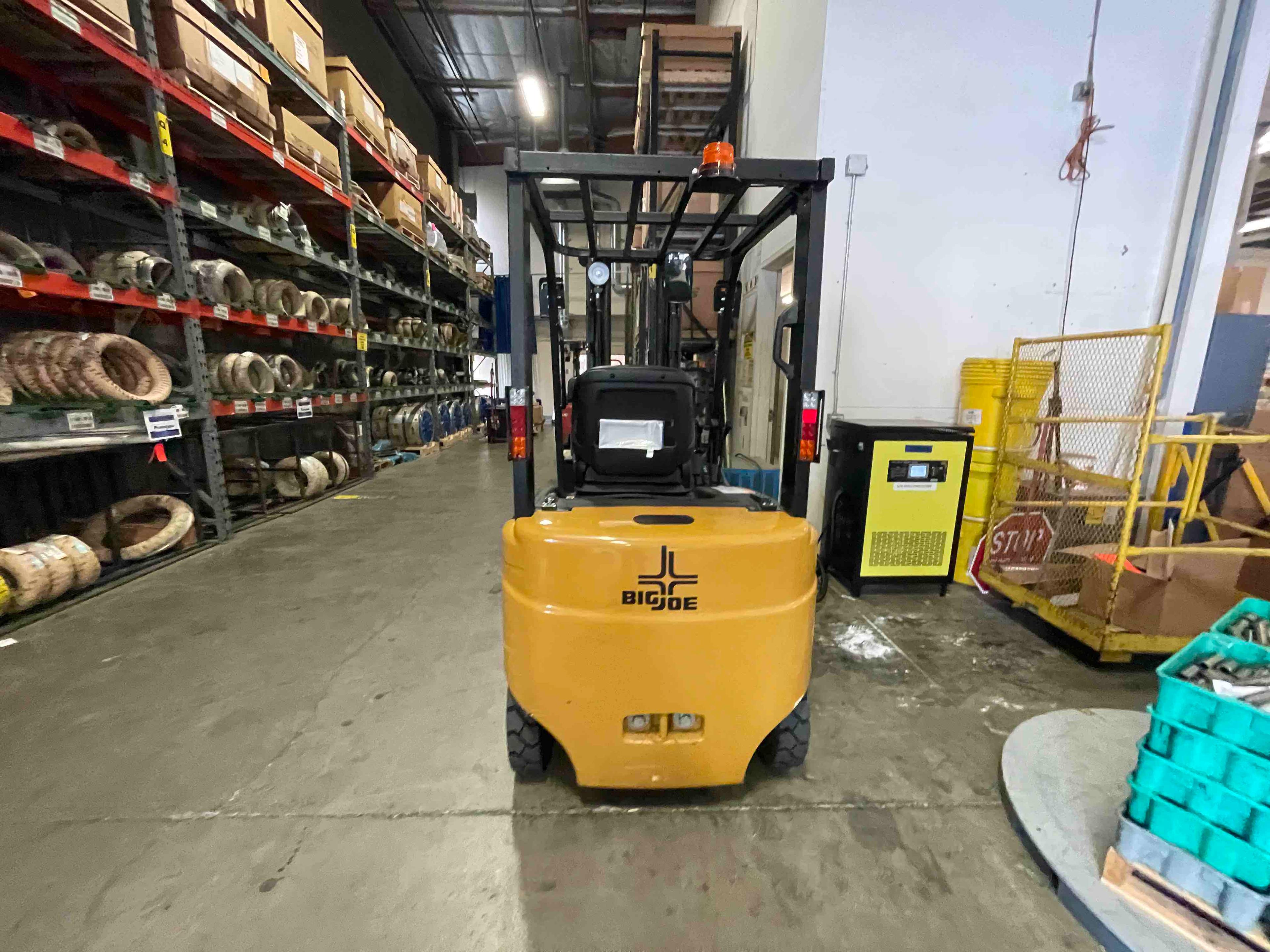 Main Image Used 2021 BIG JOE LXE-44 Forklift – Electric Sit Down 4 Wheel, 4400 lb Capacity, 86” Mast, 1482 Hours – $17250.00 – Phoenix – View 3