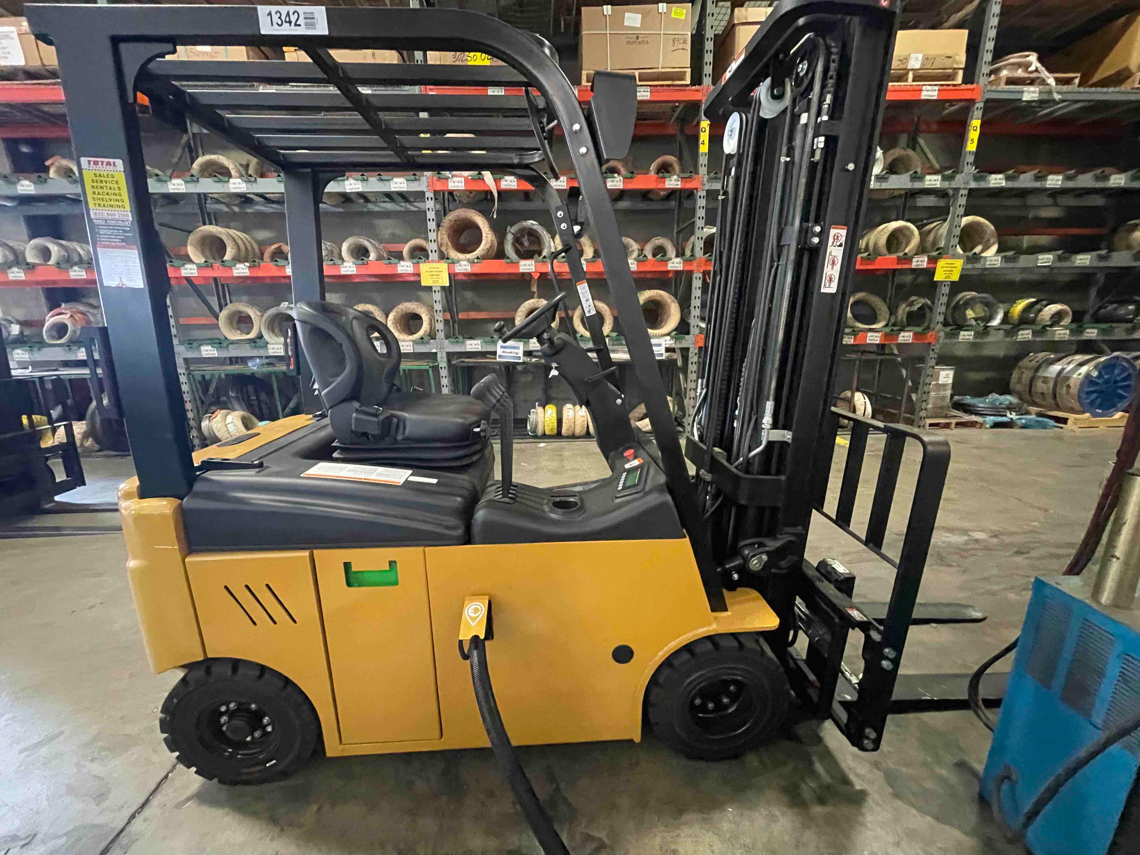 Main Image Used 2021 BIG JOE LXE-44 Forklift – Electric Sit Down 4 Wheel, 4400 lb Capacity, 86” Mast, 1482 Hours – $17250.00 – Phoenix – View 4