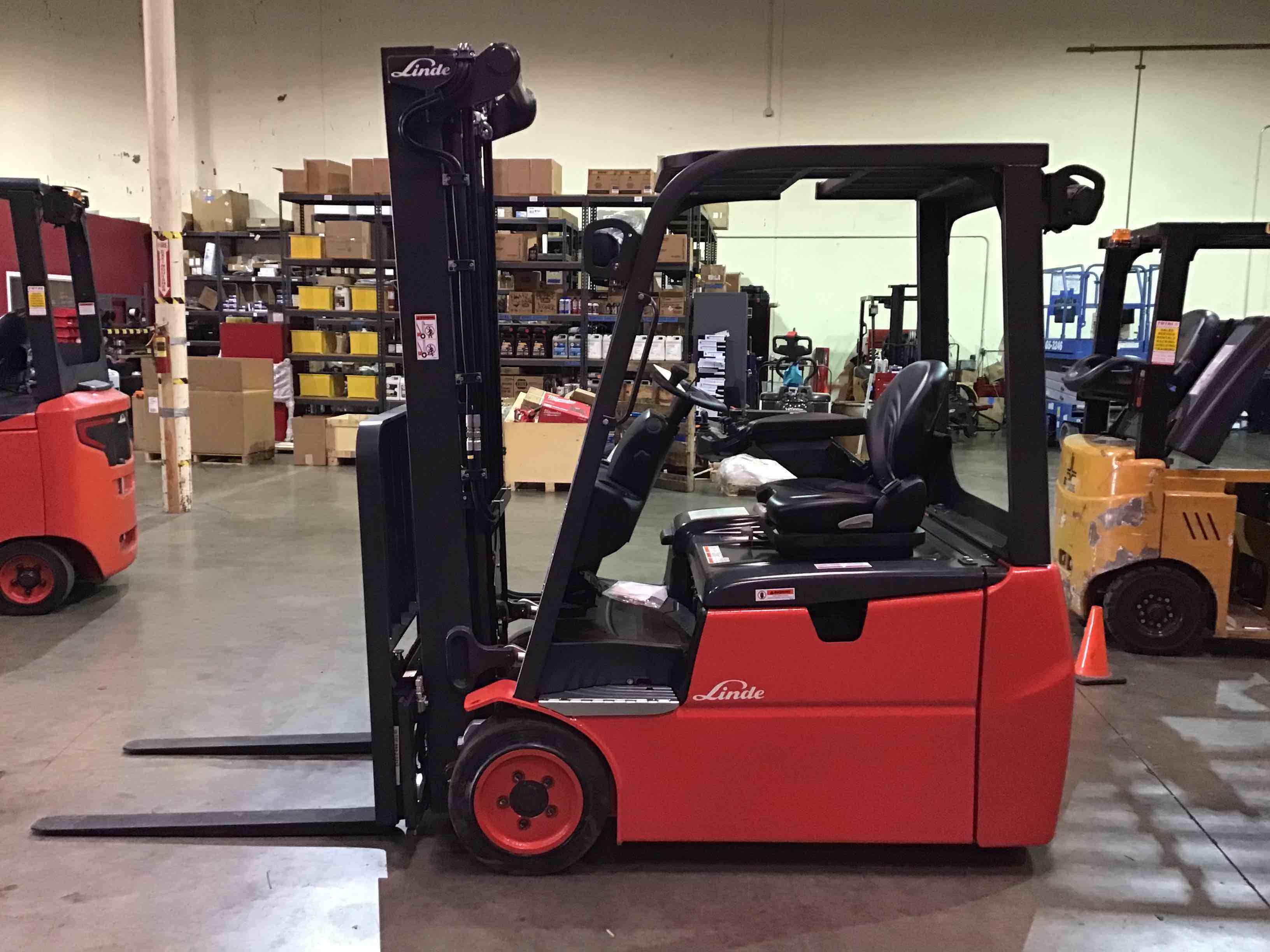 Main Image Used 2021 LINDE E18_346-20 Forklift – Electric Sit Down 3 Wheel, 3500 lb Capacity, 80” Mast, 49 Hours – $43225.00 – Anaheim – View 2