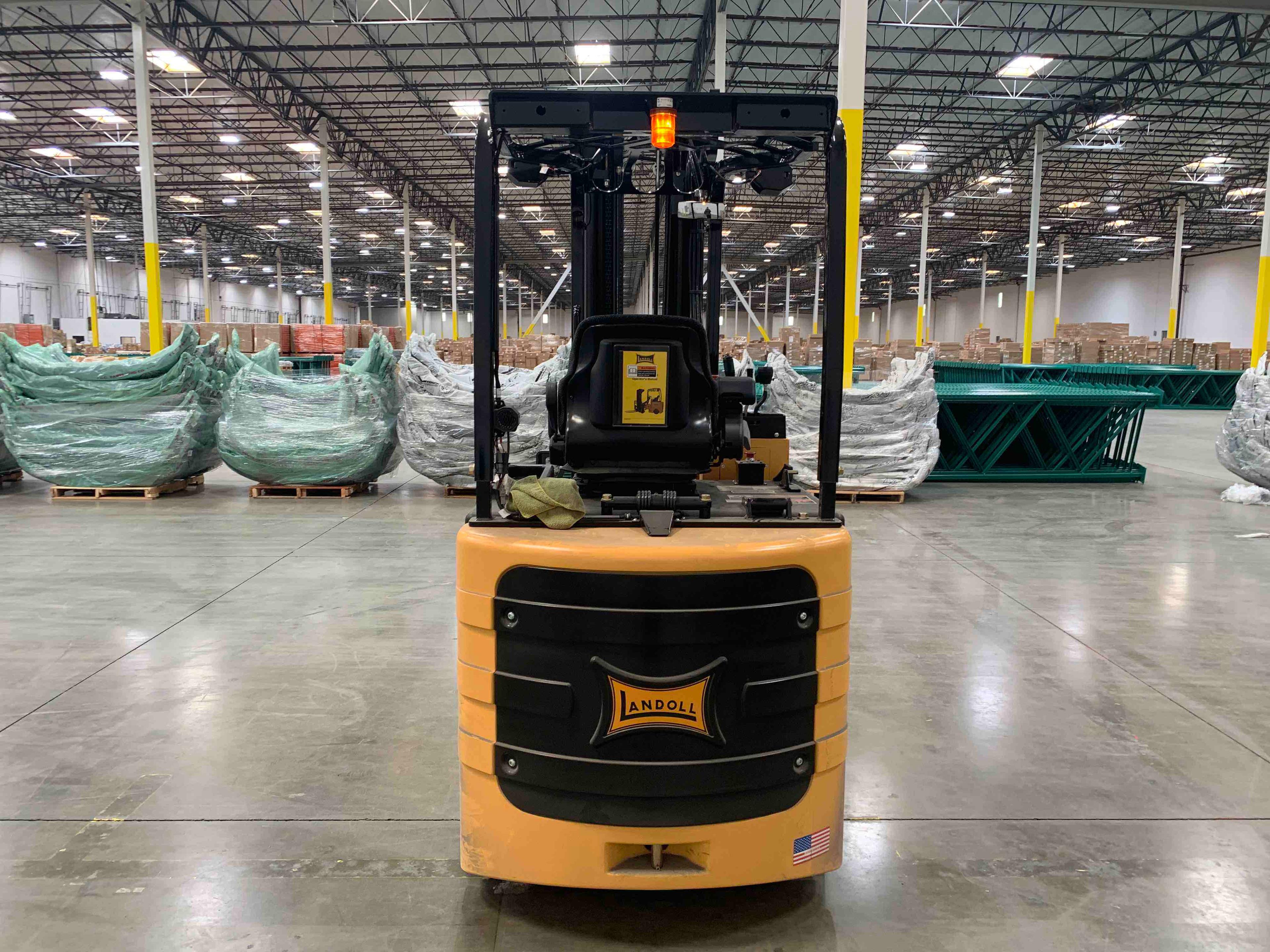 Main Image Used 2021 BENDI B30AC Forklift – VNA, 3000 lb Capacity, 107” Mast, 4429 Hours – $55205.00 – Anaheim – View 3