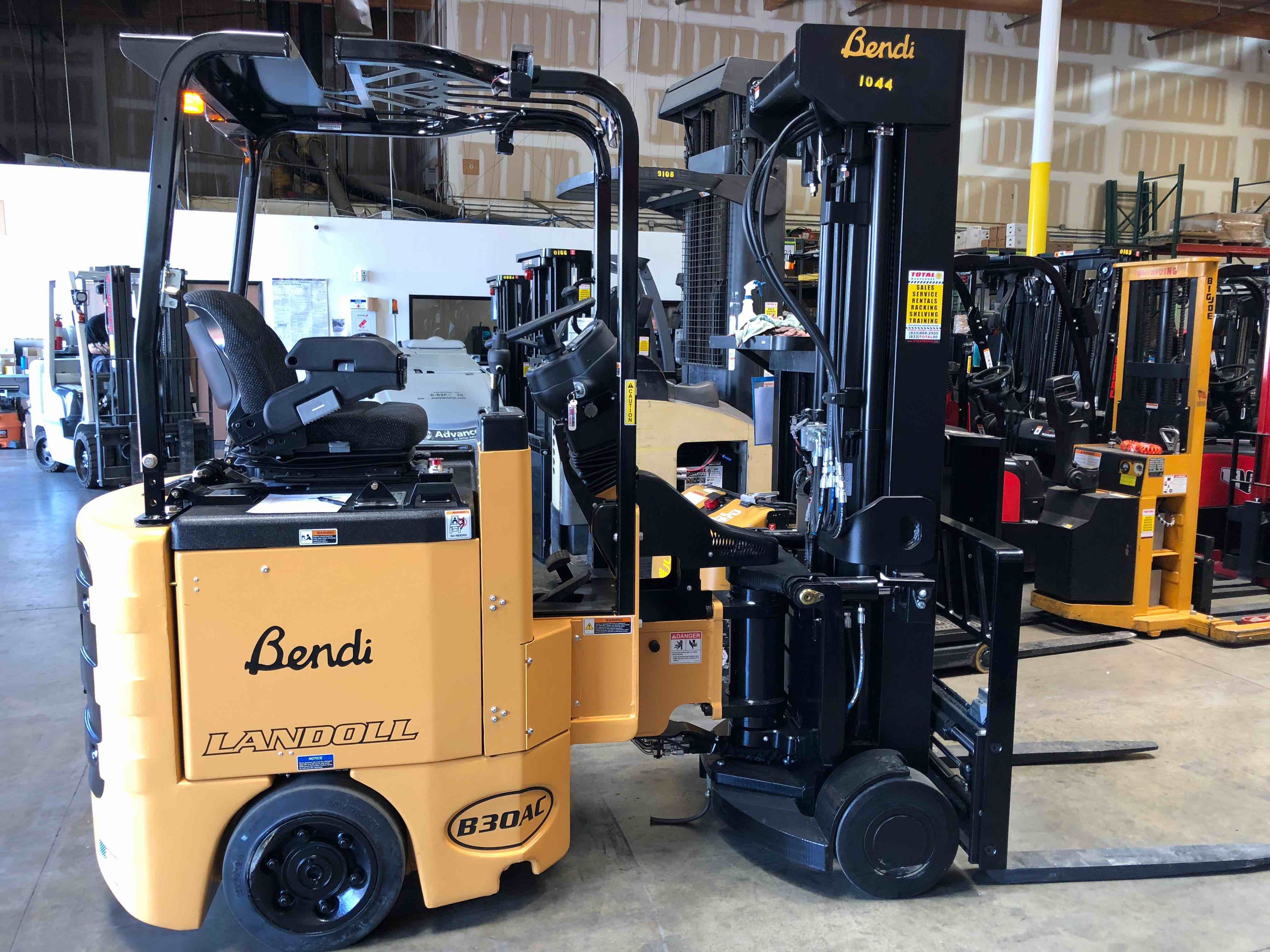 Main Image Used 2019 BENDI B30AC Forklift – VNA, 3000 lb Capacity, 95” Mast, 4278.9 Hours – $62450.00 – Anaheim – View 3