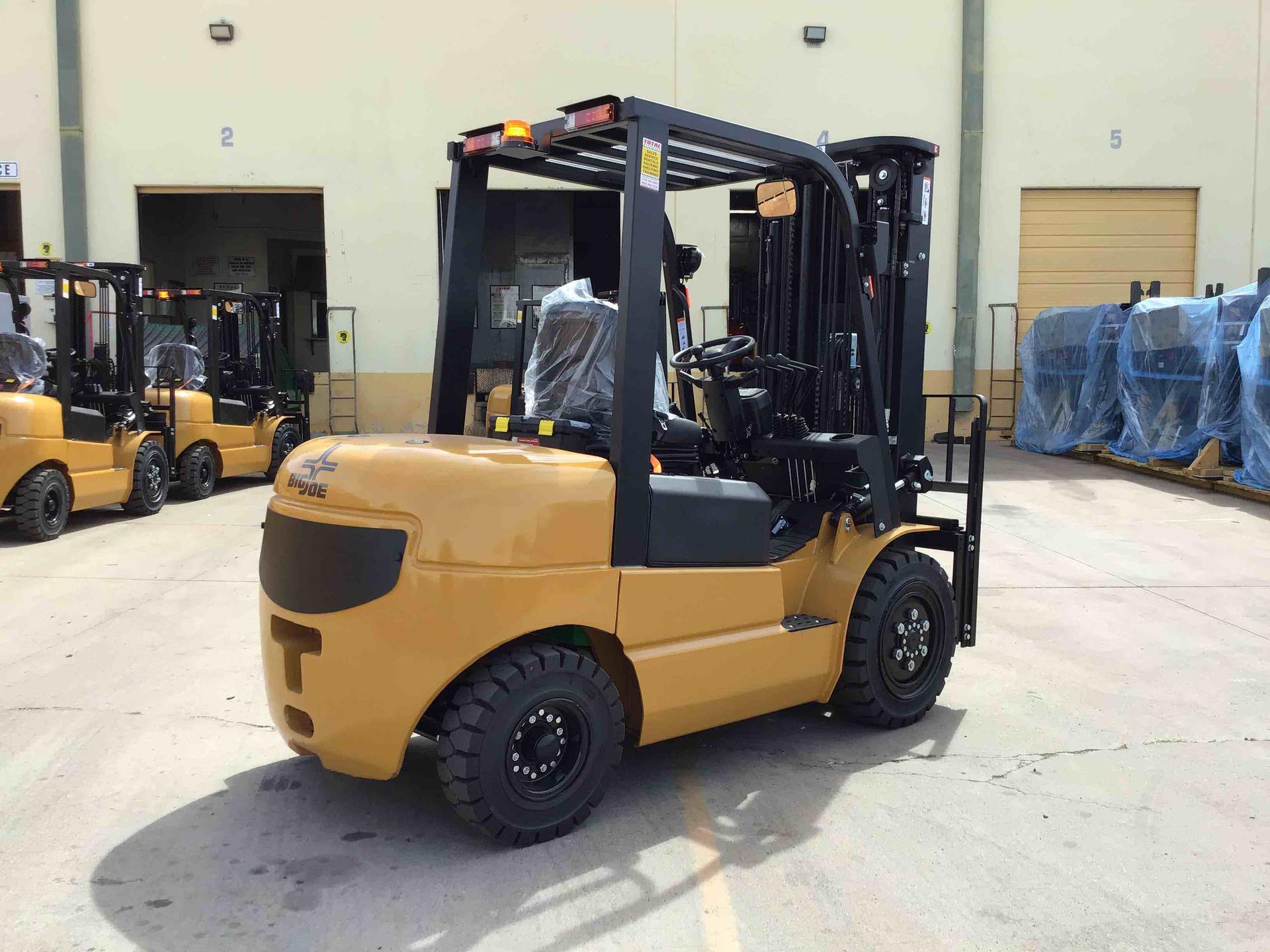 Main Image Big Joe LPE-60_80V Lithium Electric Pneumatic, photo 3 of 4
