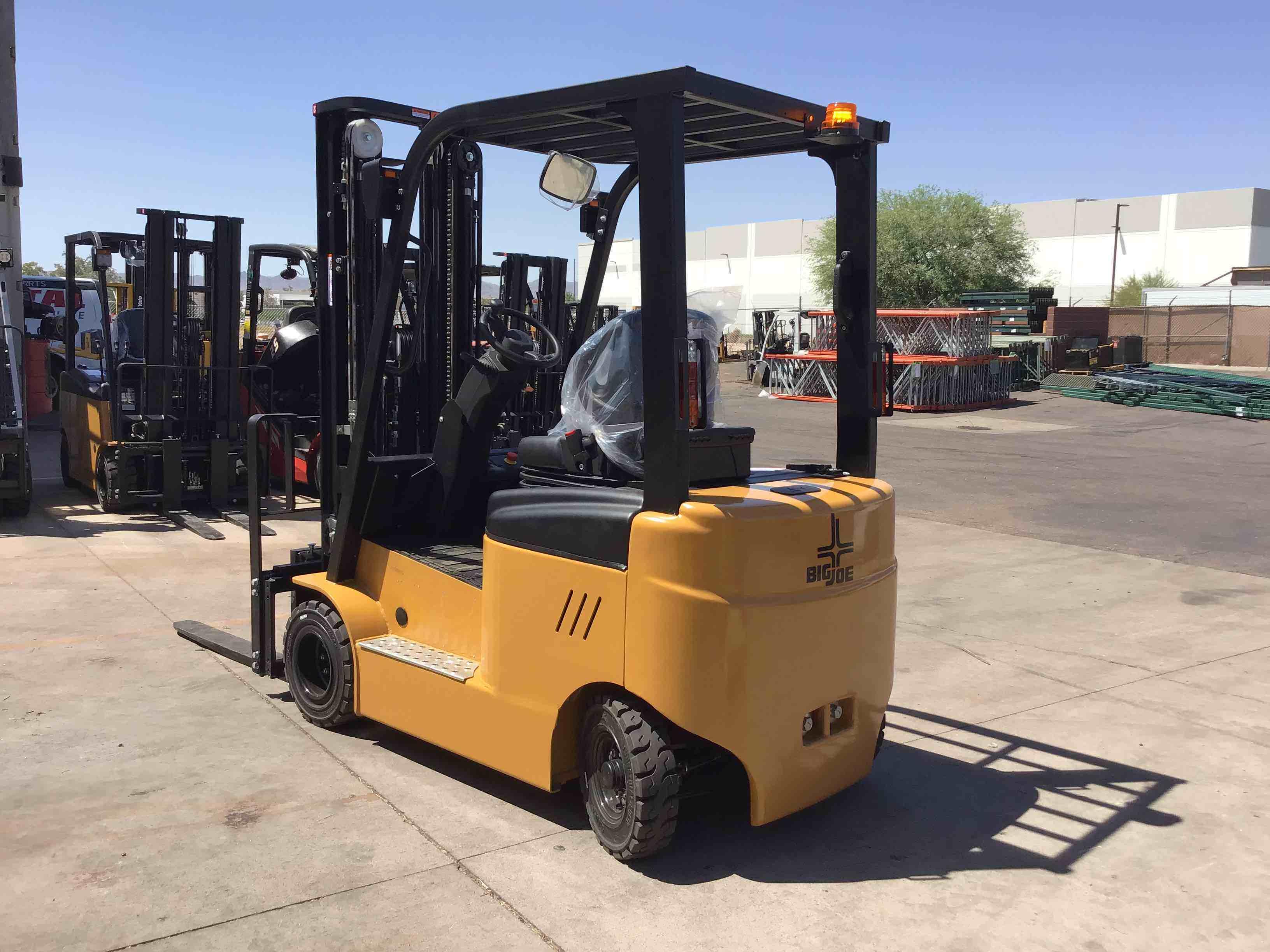 Main Image Used 2022 BIG JOE LXE-44 Forklift – Electric Sit Down 4 Wheel, 4400 lb Capacity, 86” Mast, 1105 Hours – $19000.00 – Phoenix – View 2