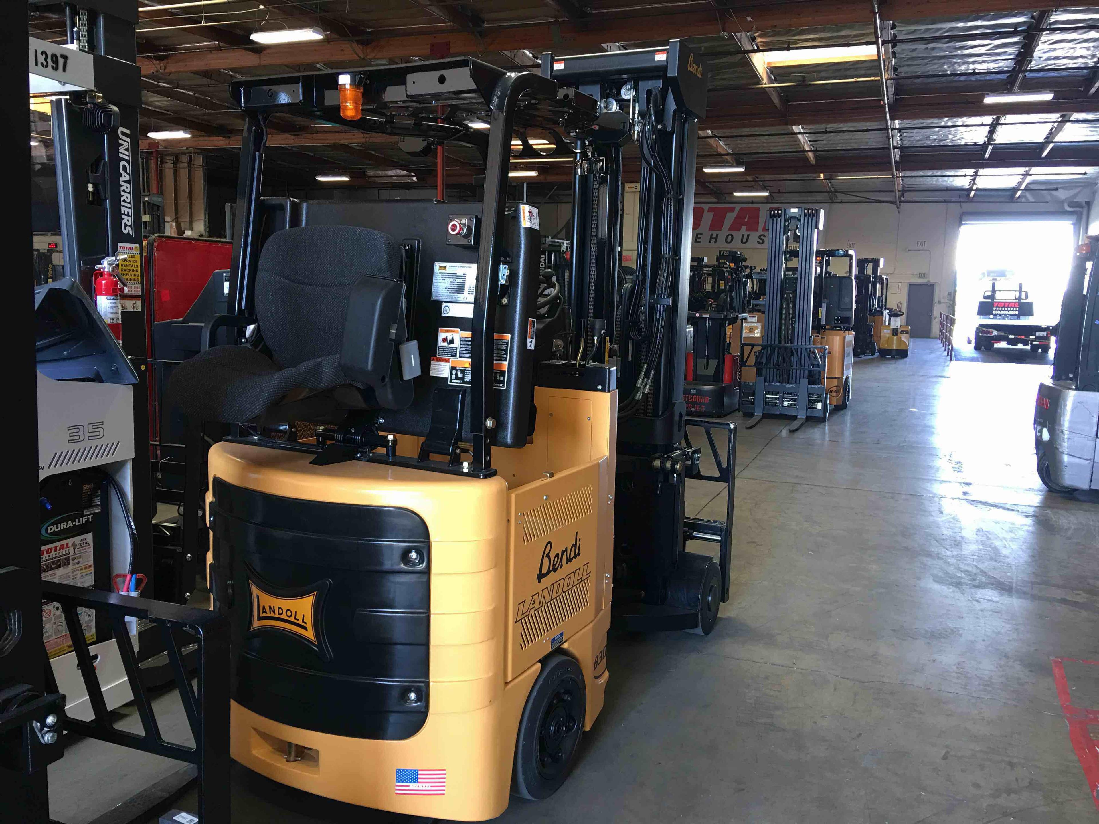 Main Image Used 2019 BENDI B30AC Forklift – VNA, 3000 lb Capacity, 107” Mast, 8067 Hours – $49500.00 – Anaheim – View 2