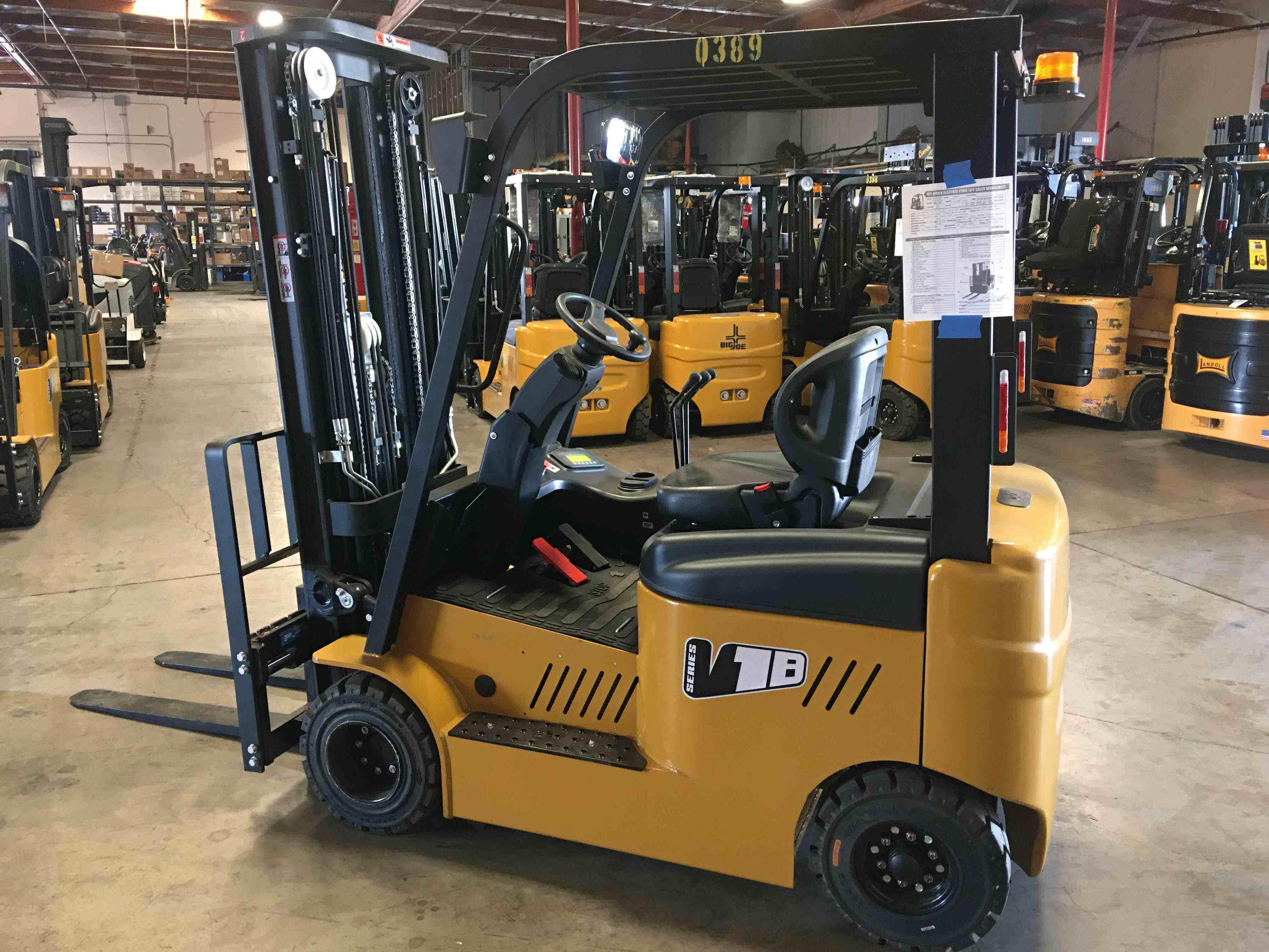 Main Image Used 2019 BIG JOE LXE-44 Forklift – Electric Sit Down 4 Wheel, 4400 lb Capacity, 86” Mast, 9708 Hours – $17000.00 – Anaheim – View 1