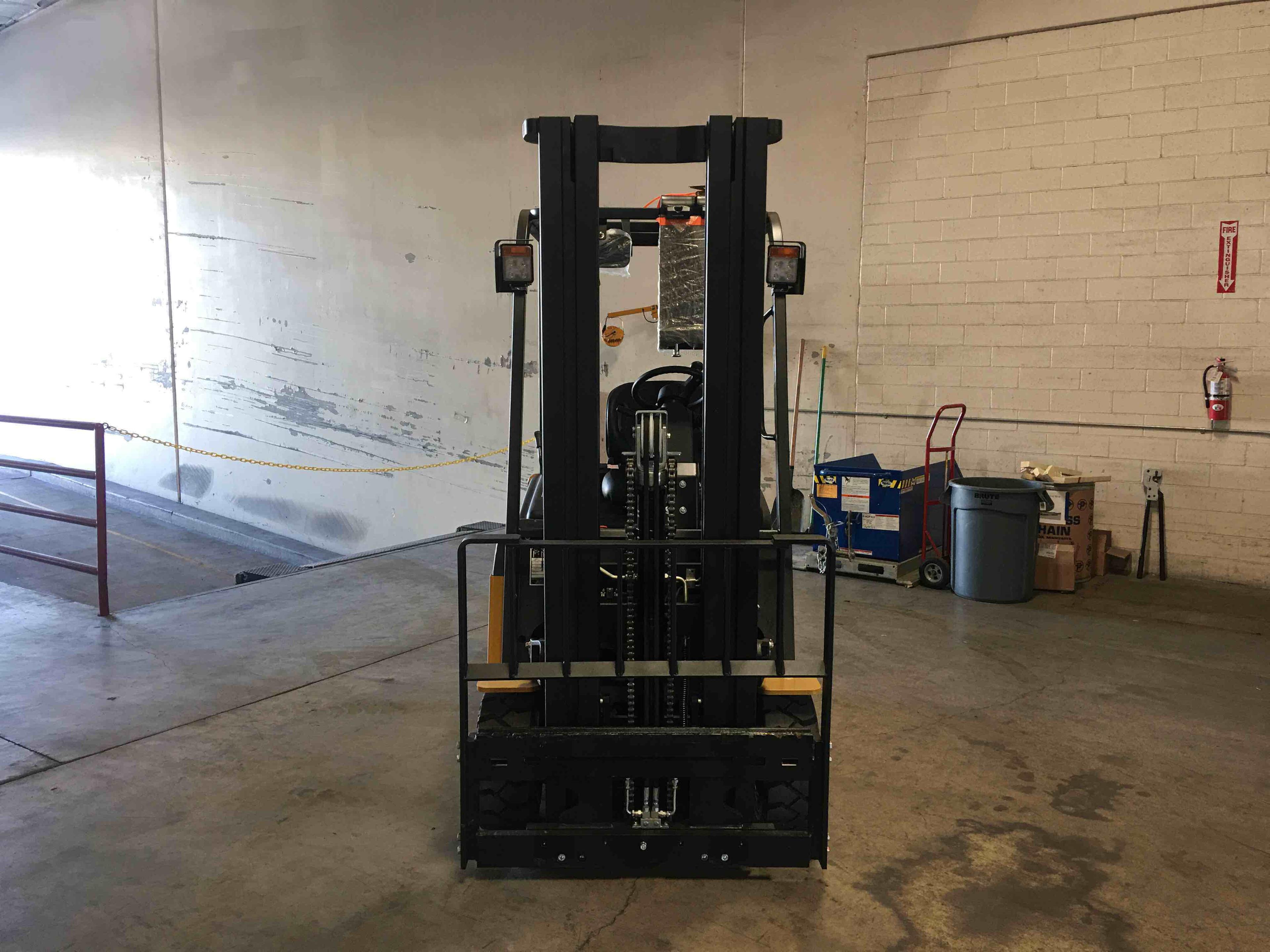 Main Image Used 2019 BIG JOE LXE-44 Forklift – Electric Sit Down 4 Wheel, 4400 lb Capacity, 86” Mast, 2733 Hours – $16500.00 – Anaheim – View 4