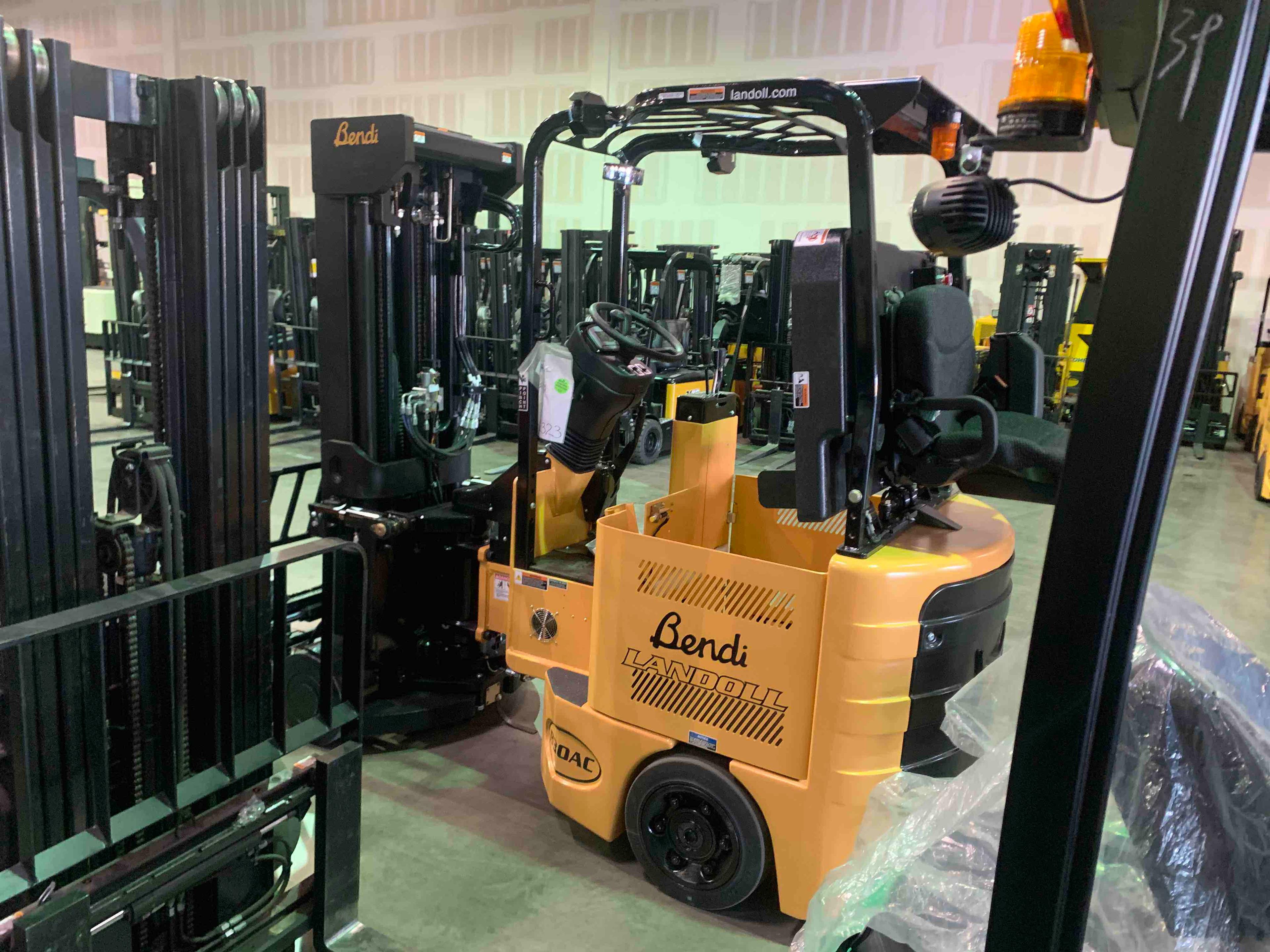 Main Image Used 2021 BENDI B30AC Forklift – VNA, 3000 lb Capacity, 89” Mast, 6905.9 Hours – $56500.00 – Anaheim – View 1