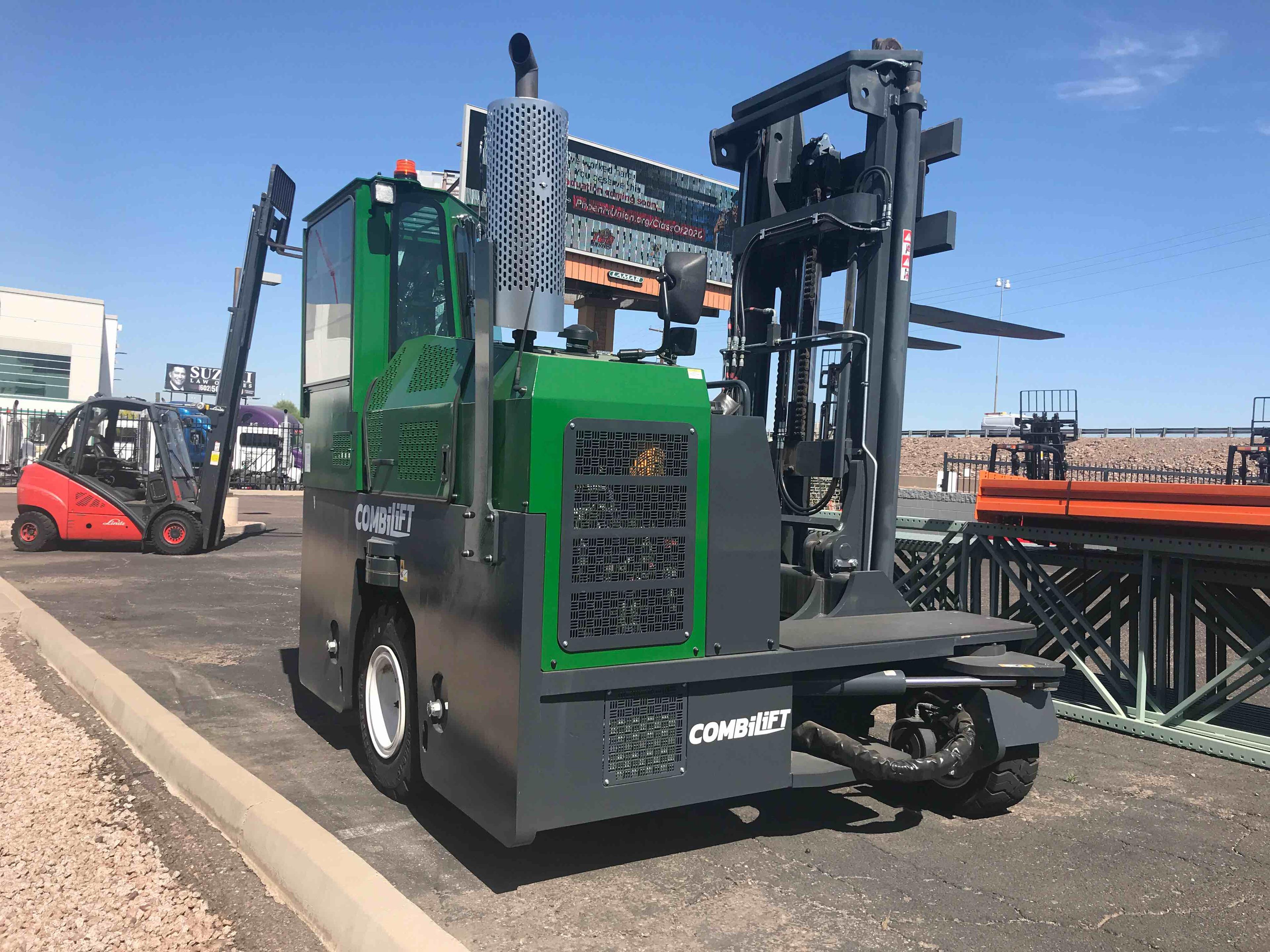 Main Image Used 2021 COMBI C14000 Forklift – LPG Pneumatic, 14000 lb Capacity, 135” Mast, 824 Hours – $106400.00 – Anaheim – View 1