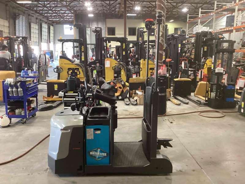 Main Image Linde ETR50_1103-02 Tugger, photo 2 of 4