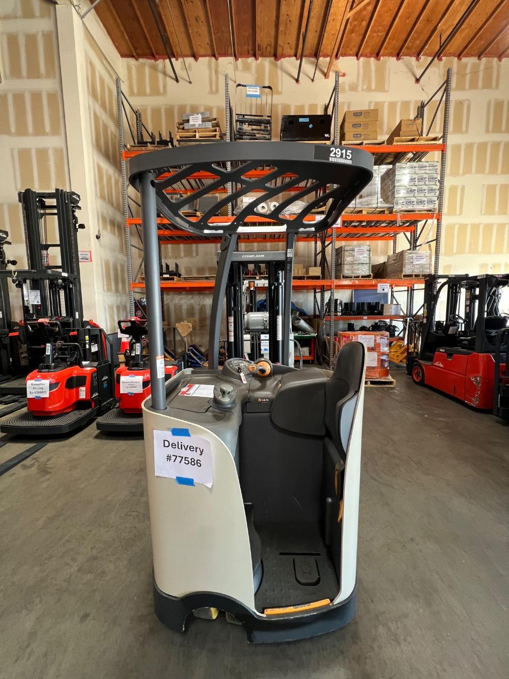 Main Image Crown RC5545-40 Electric Stand Up Counterbalance, photo 3 of 4