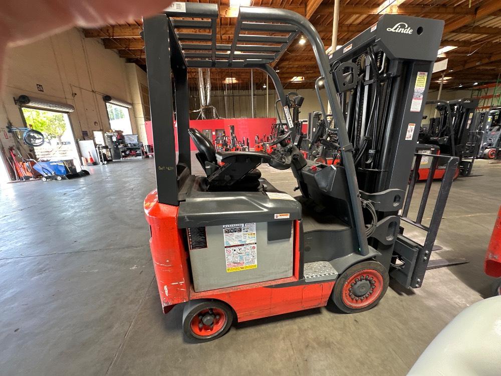 Main Image Linde E25C_1347-FT Electric Sit Down 4 Wheel, photo 2 of 5
