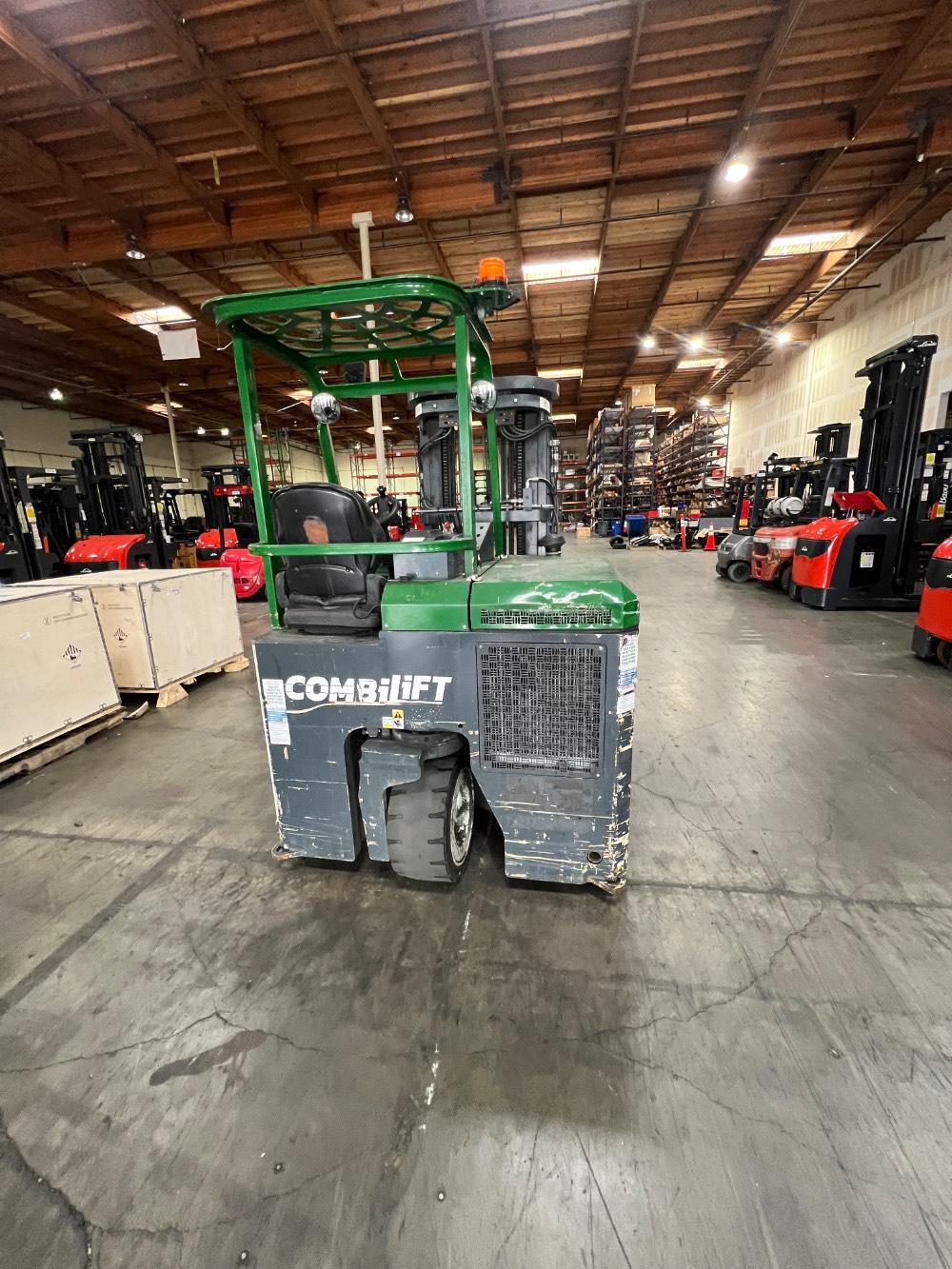 Main Image Combi CB6000 LPG Multi-Directional Forklift, photo 1 of 4