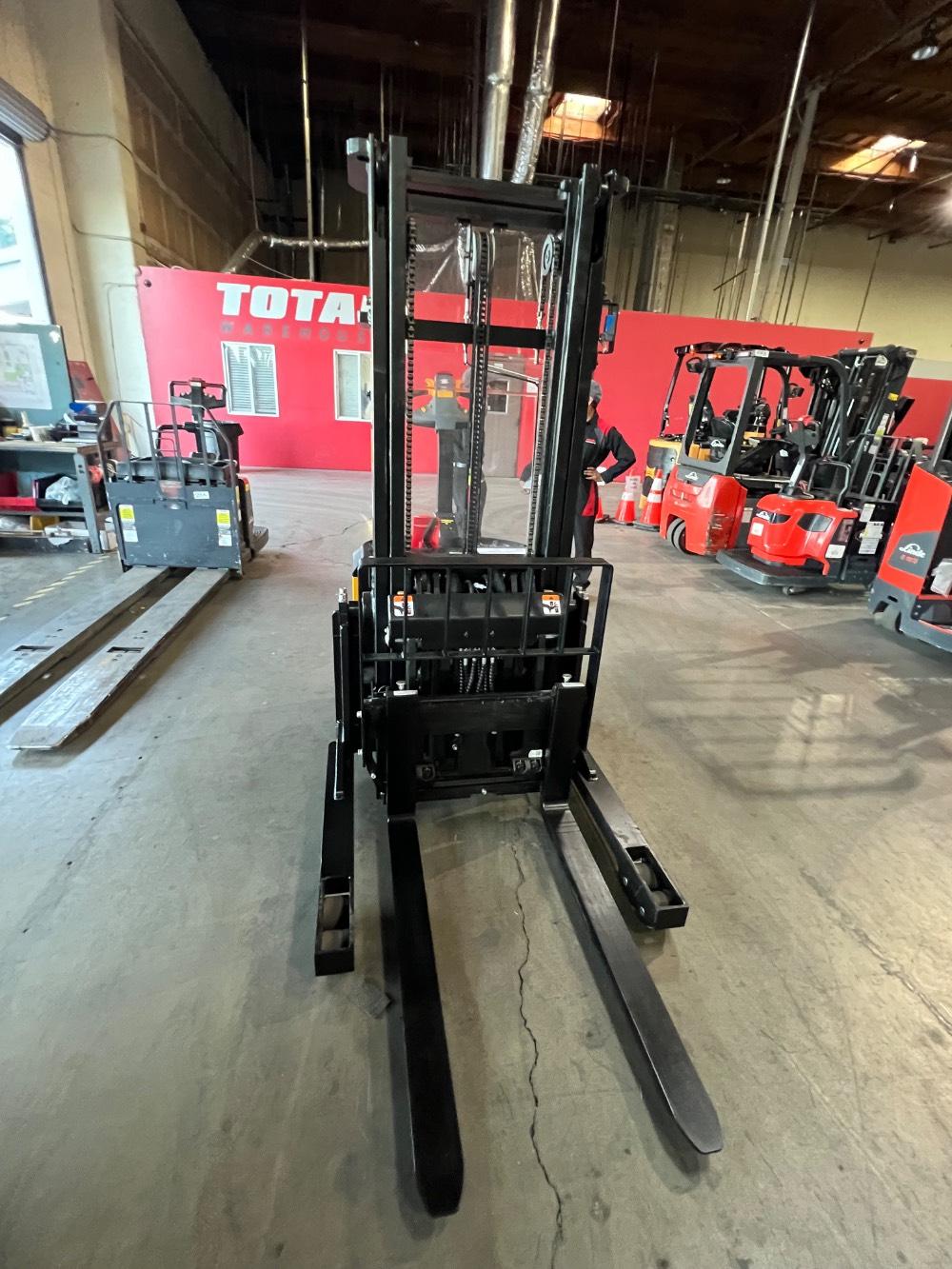 Main Image Big Joe PDSR30-126 Walkie Reach Stacker, photo 4 of 5