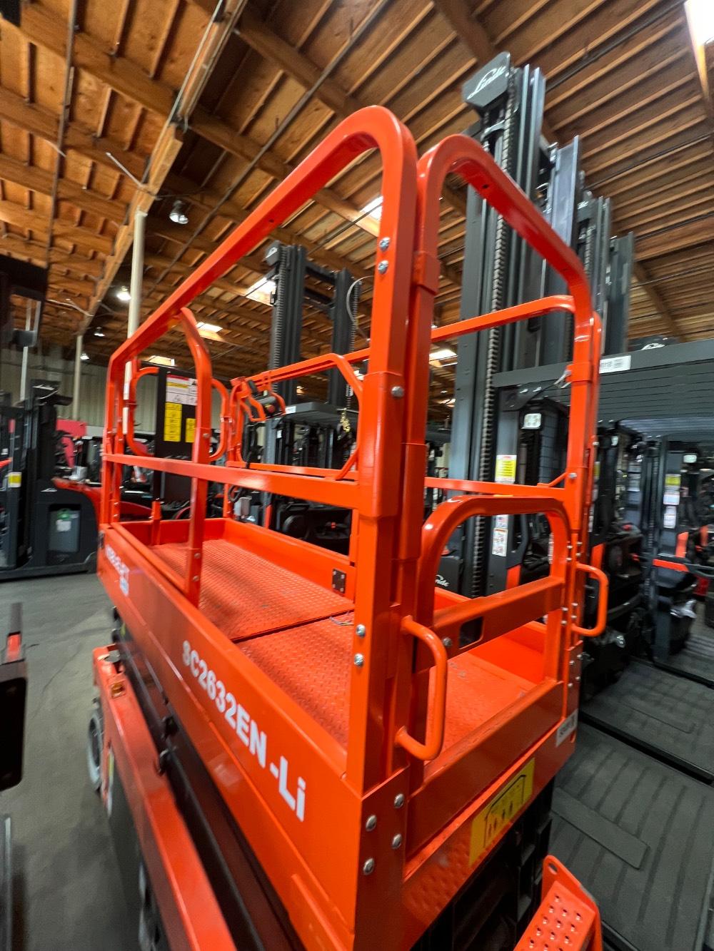 Main Image Noblelift SC2632-LI Scissor Lift, photo 2 of 4