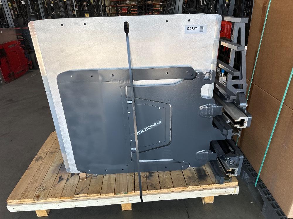 Main Image Bolzoni LS09V6A-48H-48L-SILVER Carton Clamp, photo 2 of 5