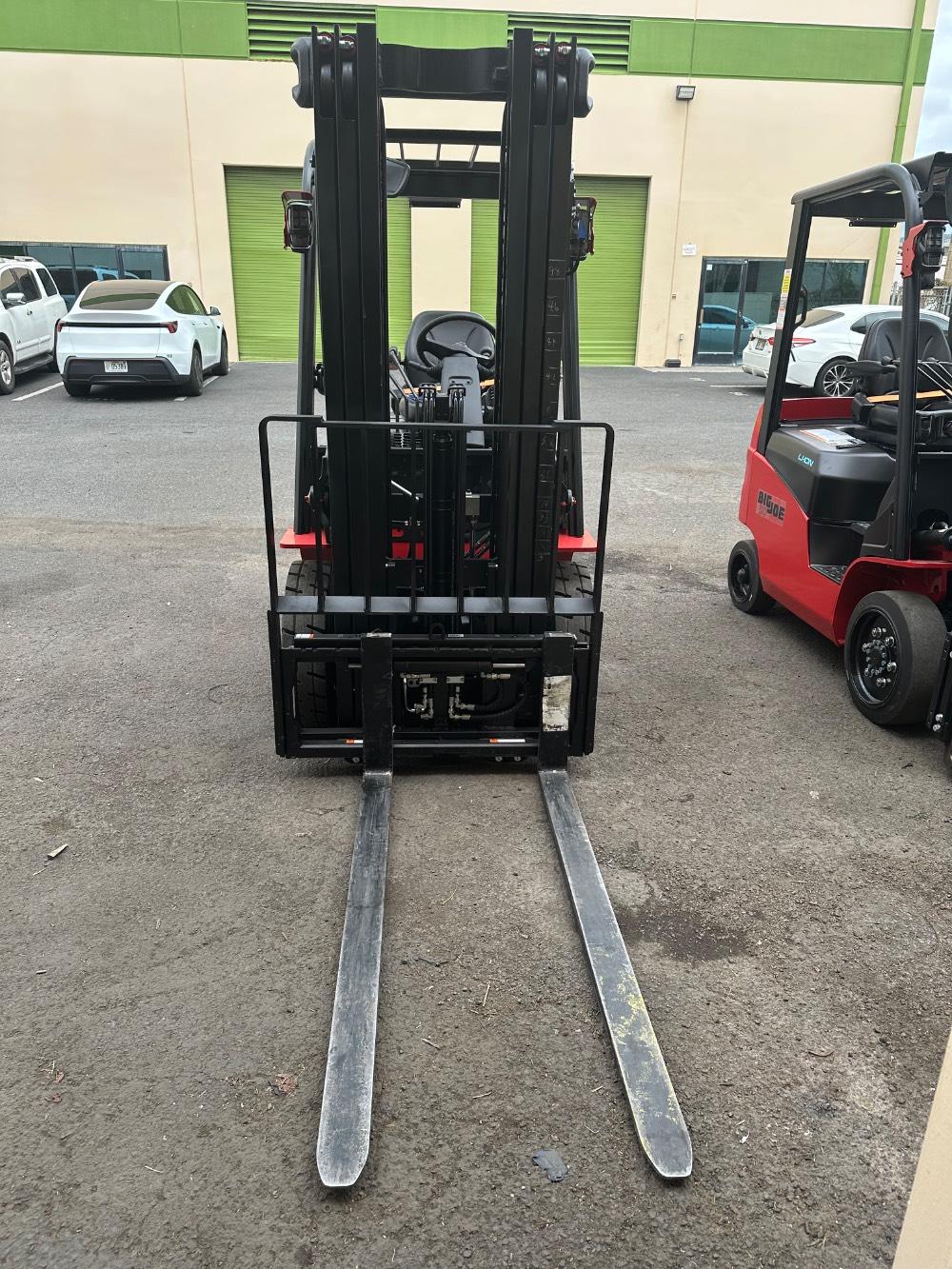 Main Image Big Joe LPE-S50_80V Electric Sit Down 4 Wheel, photo 4 of 4