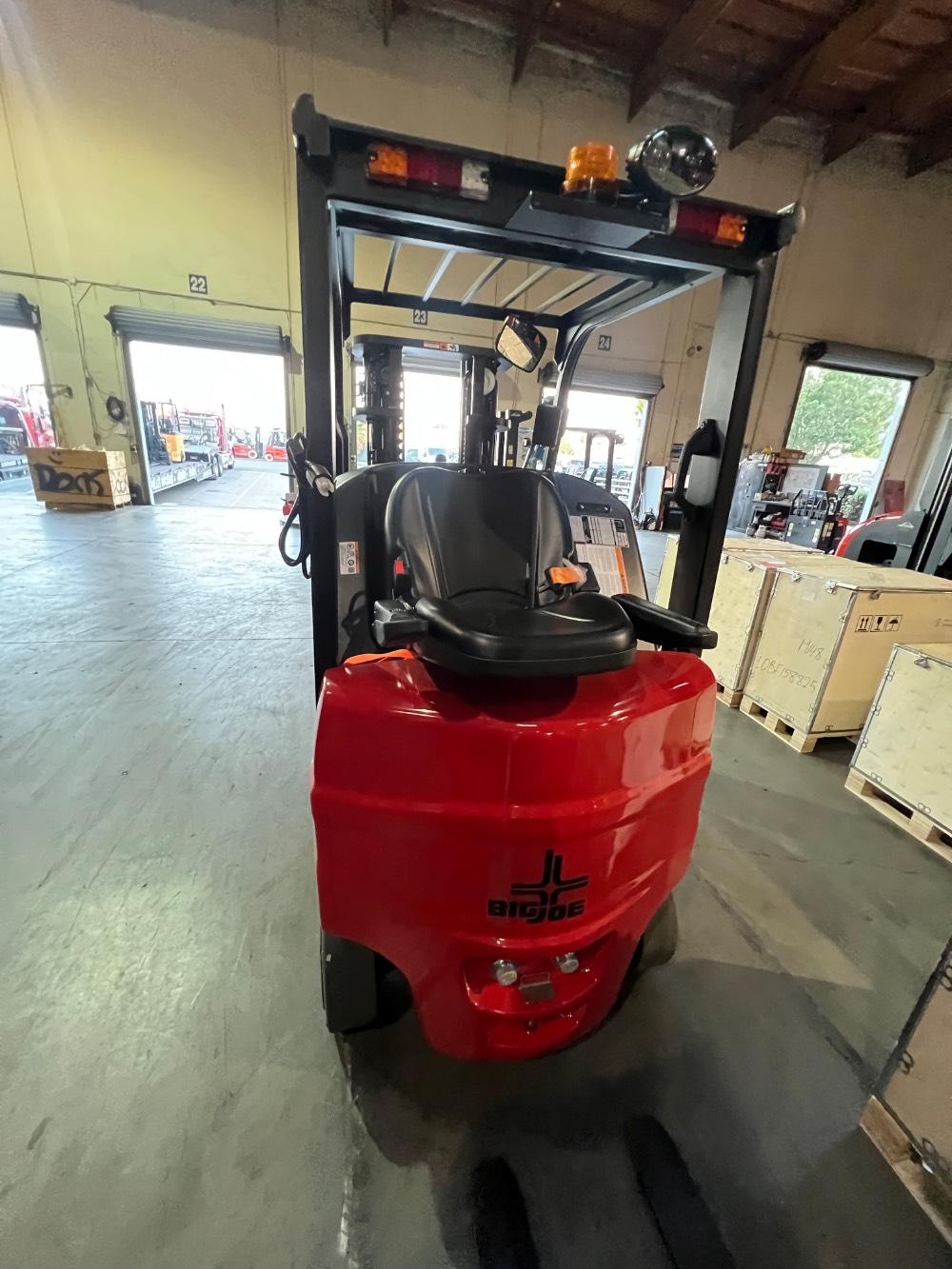 Main Image Big Joe LCE-S50_80VB Electric Sit Down 4 Wheel, photo 4 of 5
