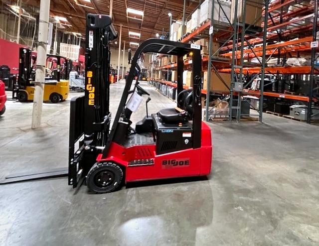 BIG JOE LVE-35_80V Electric Sit Down 3 Wheel forklift, 3500 capacity, 189 lift height. Serial 2351600344, Year 2026.