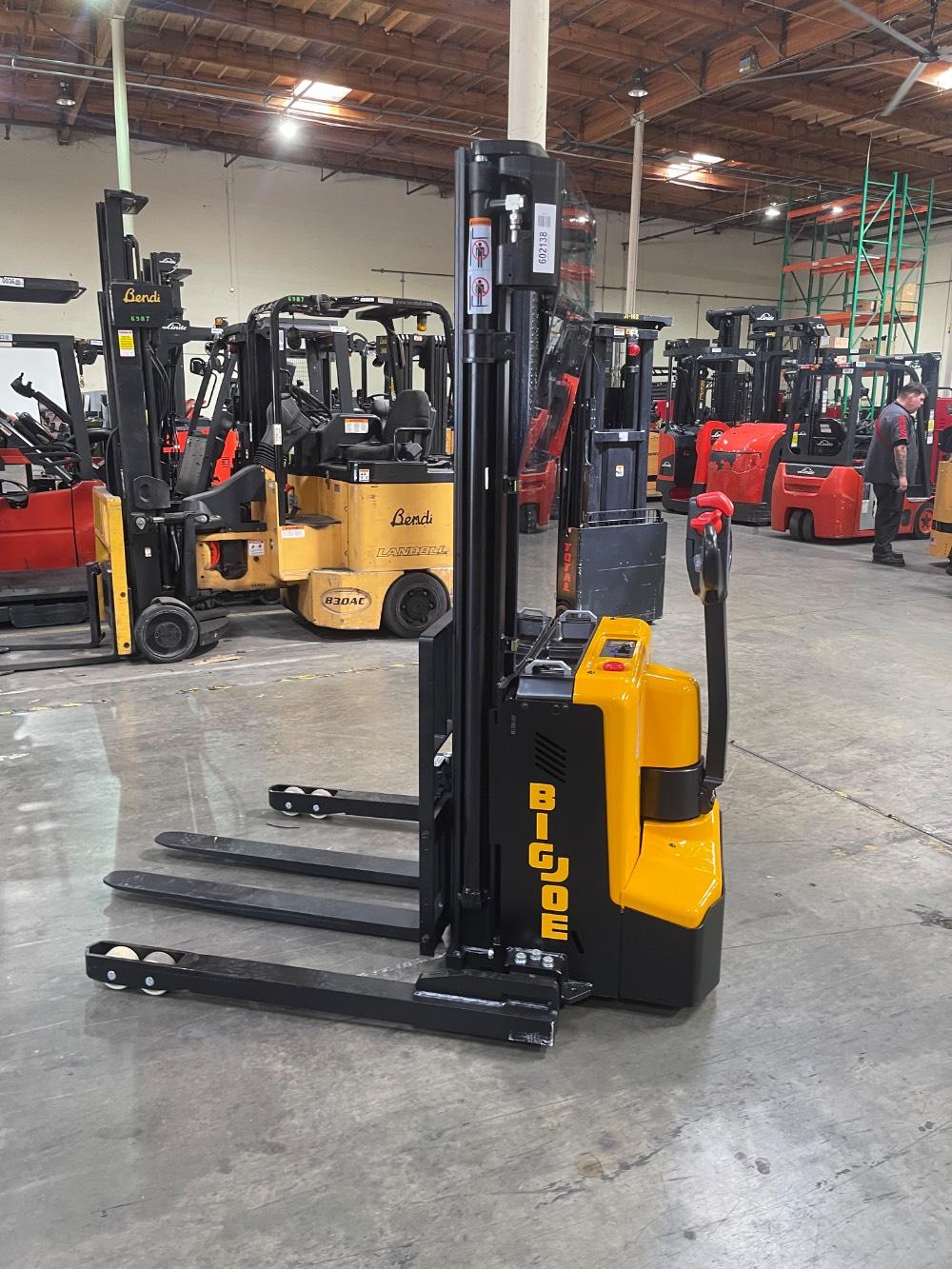 Main Image Big Joe S30-128 Walkie Straddle Stacker, photo 3 of 5