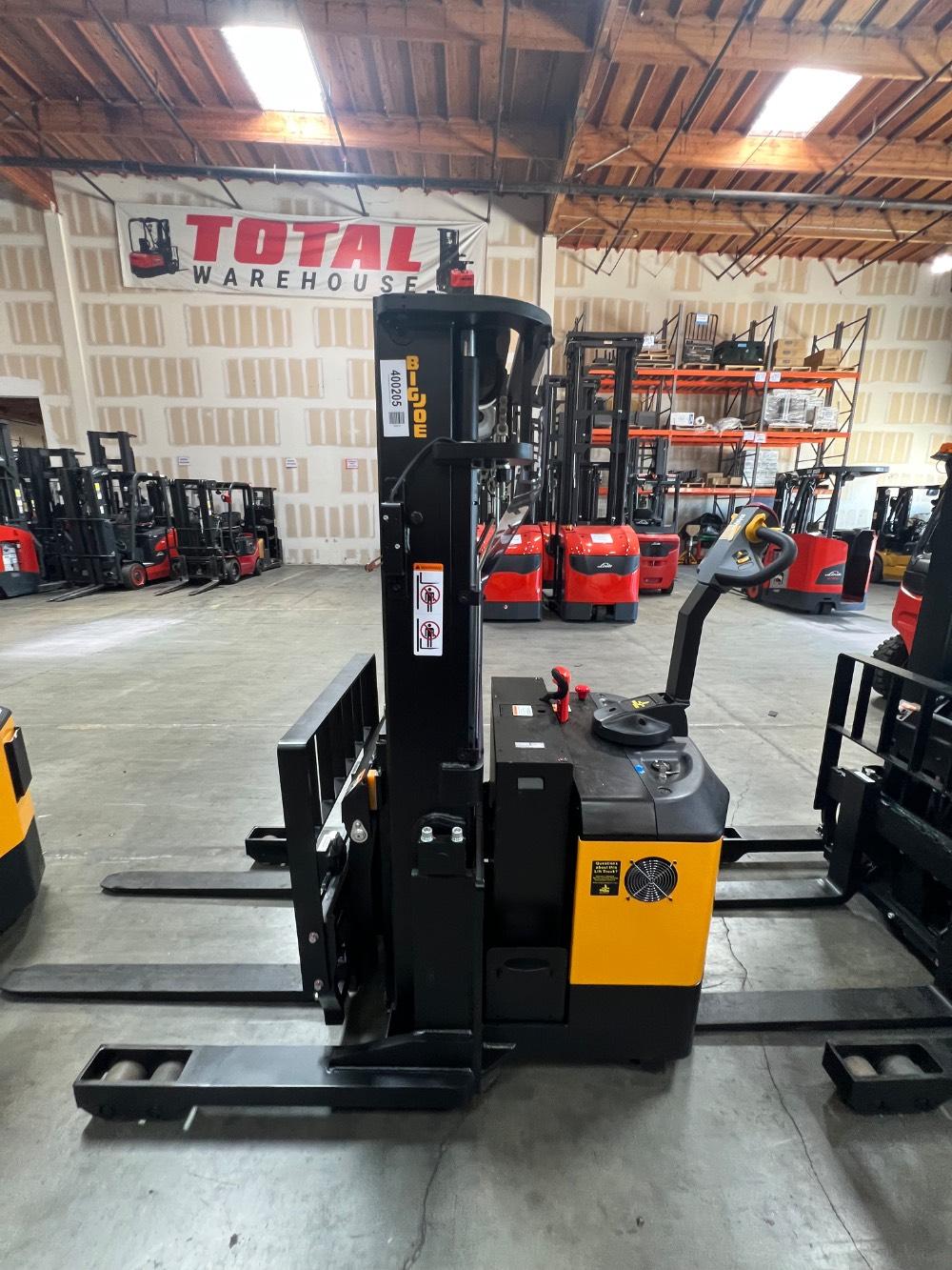 Main Image Big Joe PDSR30-157 Walkie Reach Stacker, photo 2 of 4