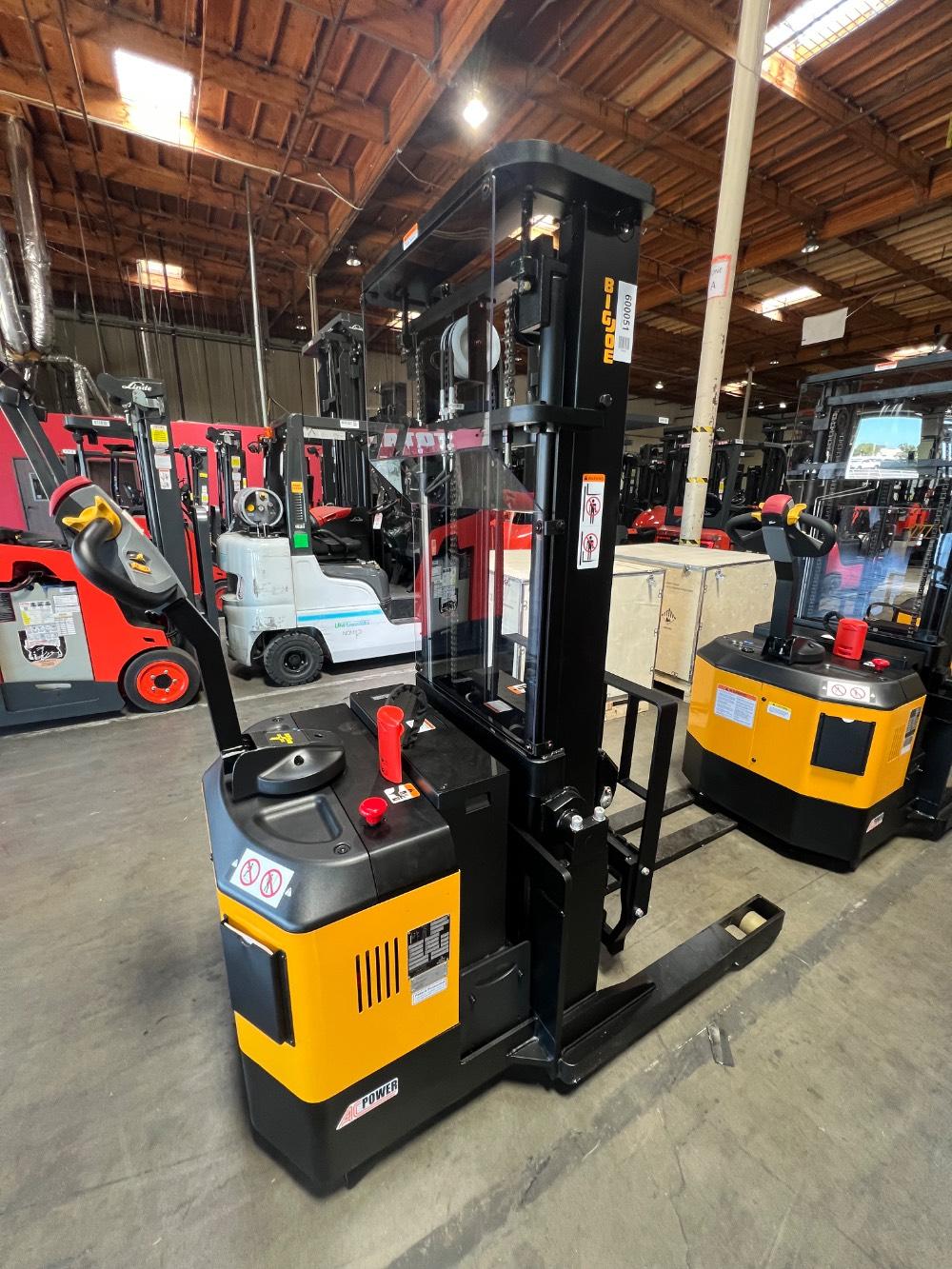 Main Image Big Joe PDSR30-126 Walkie Reach Stacker, photo 3 of 5