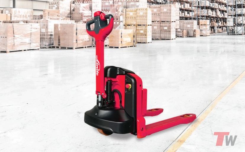 Linde vs Toyota Pallet Jacks: Ergonomics, Batteries & Build Quality